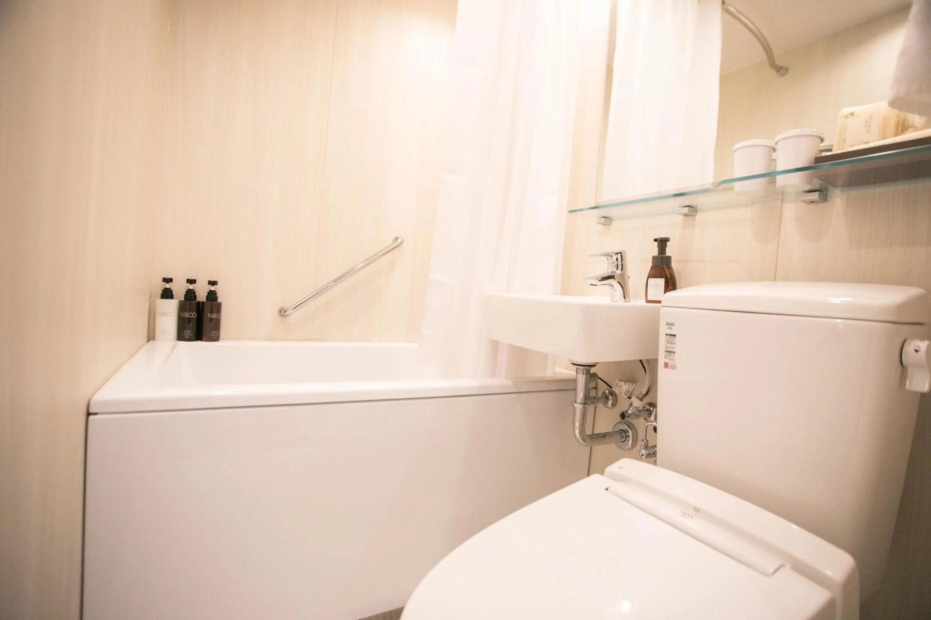 Toilet in Wishton Hotel Yukari