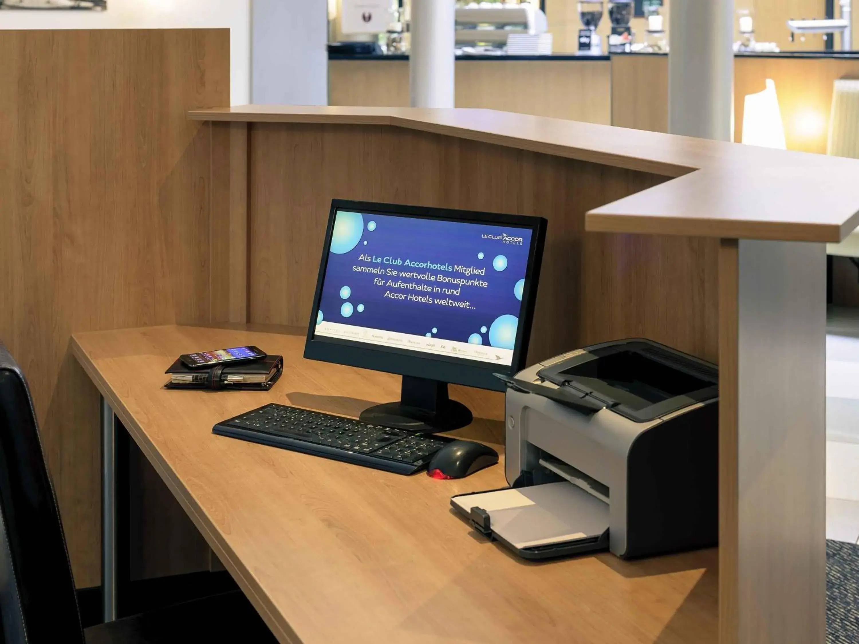 Property building in Mercure Hotel Frankfurt Eschborn Süd Property building in Mercure Hotel Frankfurt Eschborn Süd