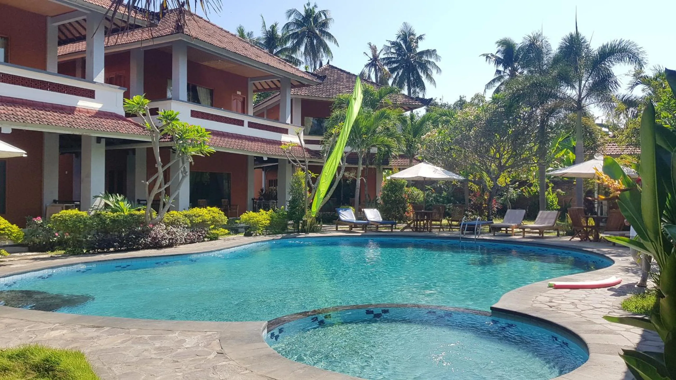 Swimming pool in Hotel My Lovina