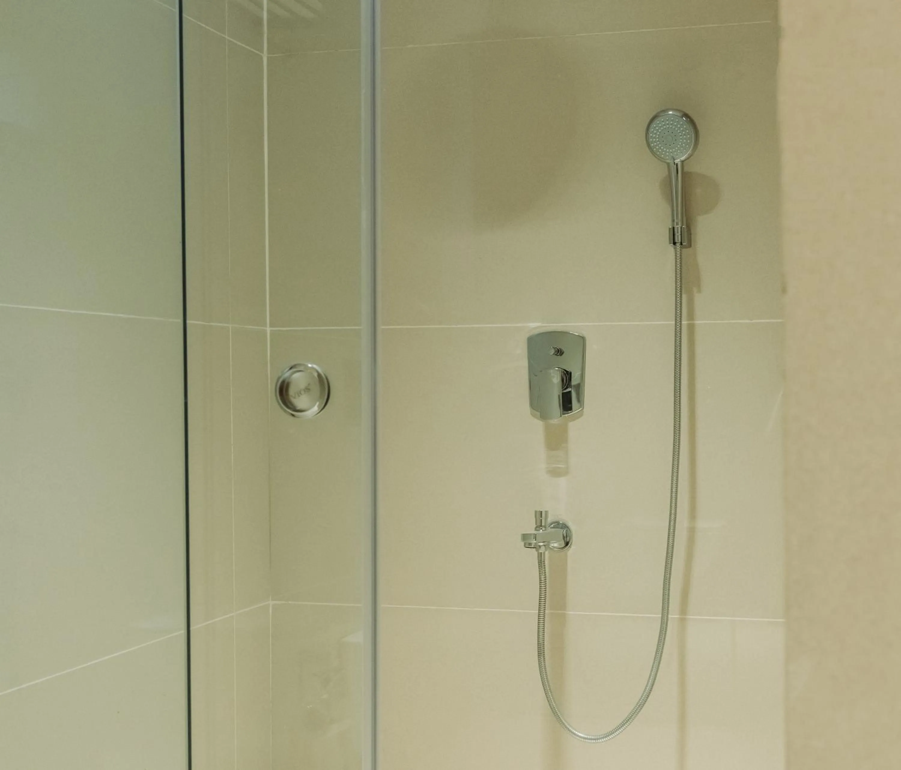 Shower in Naturoville Wellness Resort Rishikesh - Surrounded by Nature, Rooted in Wellness