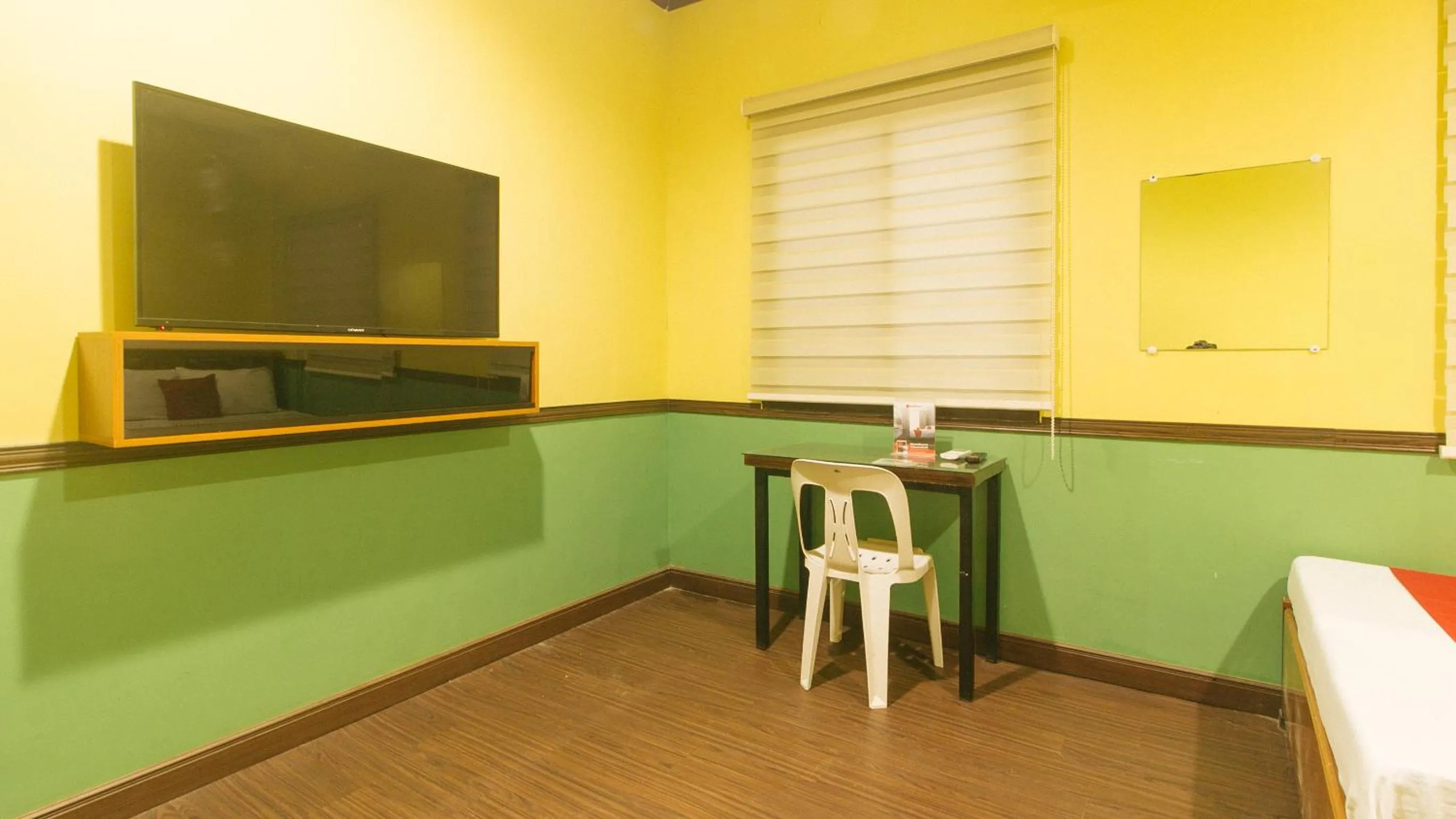 TV and multimedia, Bed in RedDoorz @ Camaman-An Cagayan De Oro City