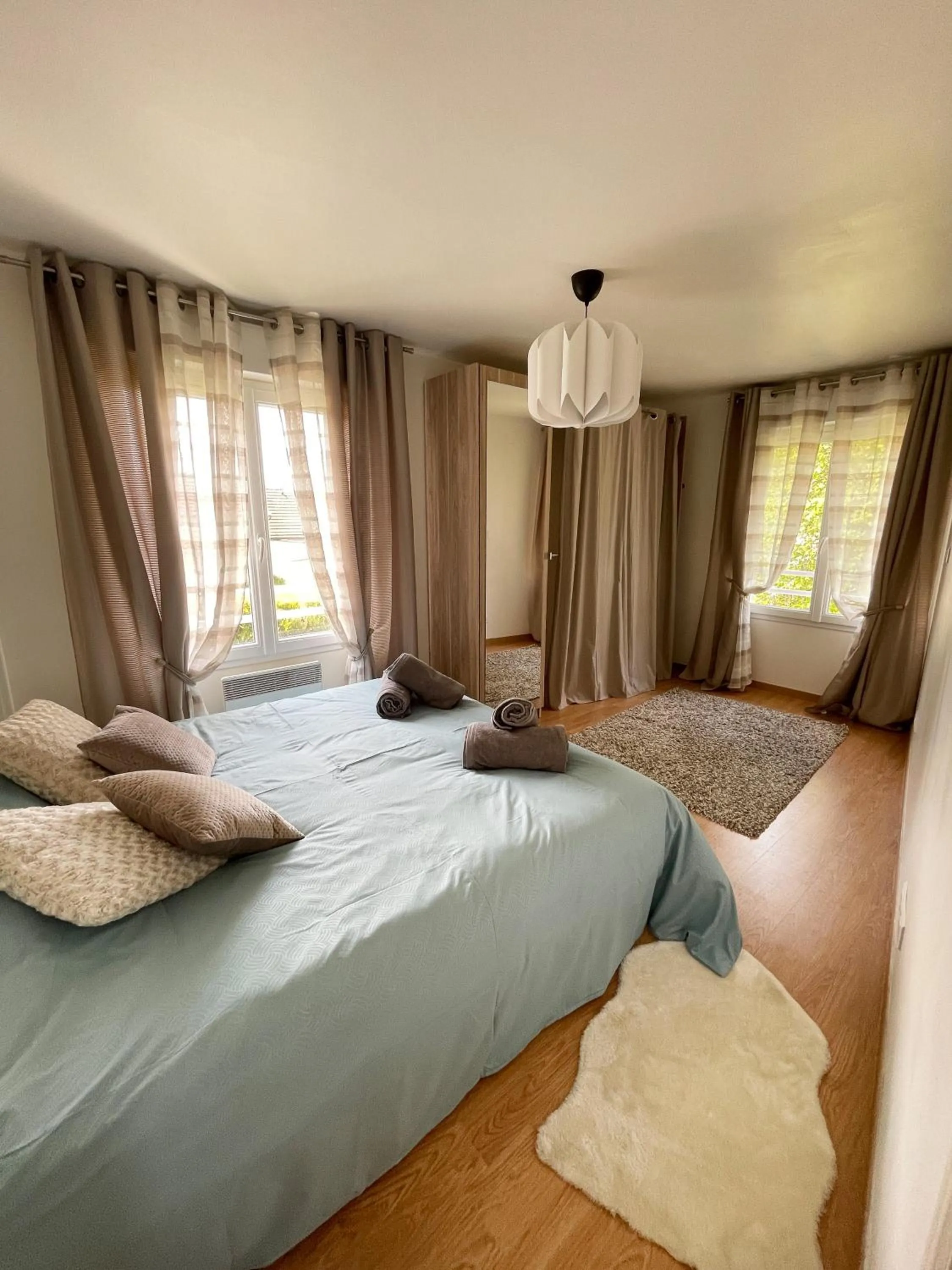 Bedroom, Bed in LA MAISON DE DELSY