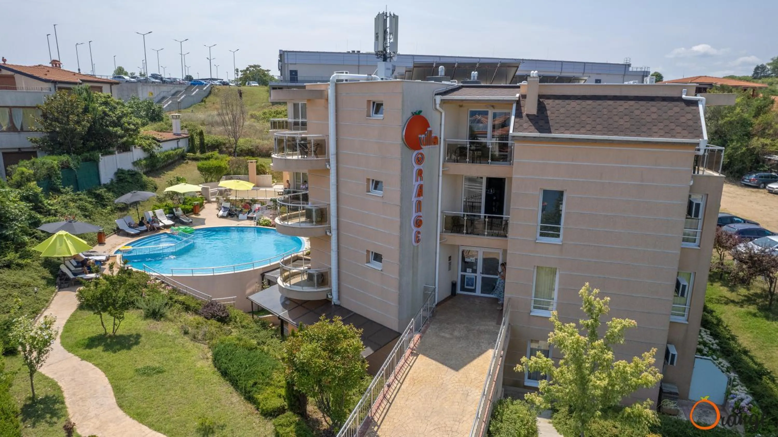 Property building in Villa Orange