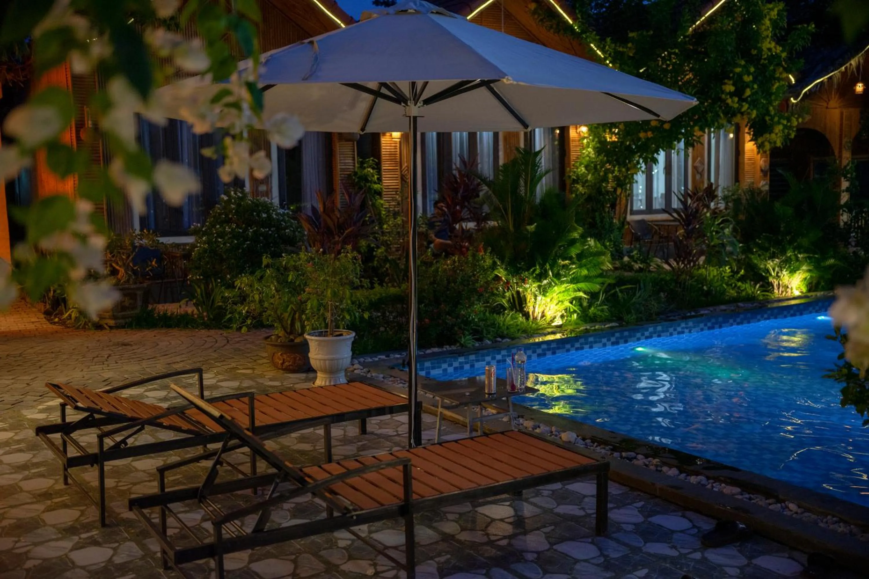 Swimming pool in Tam Coc Minh Hung Homestay