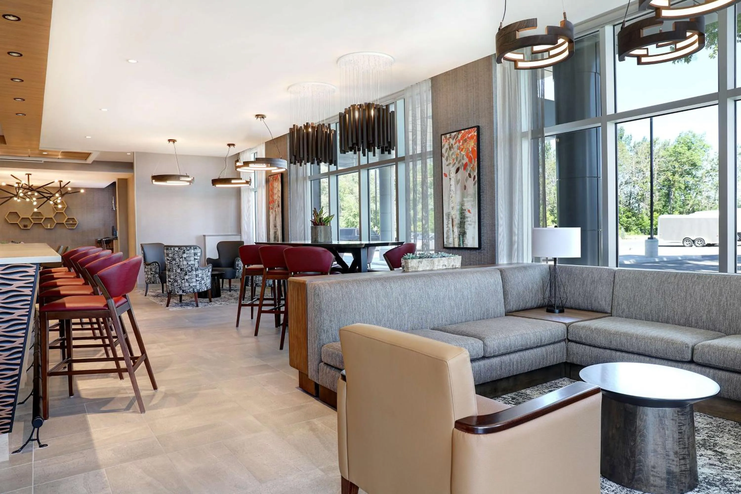 Restaurant/places to eat in Hyatt Place Ottawa West