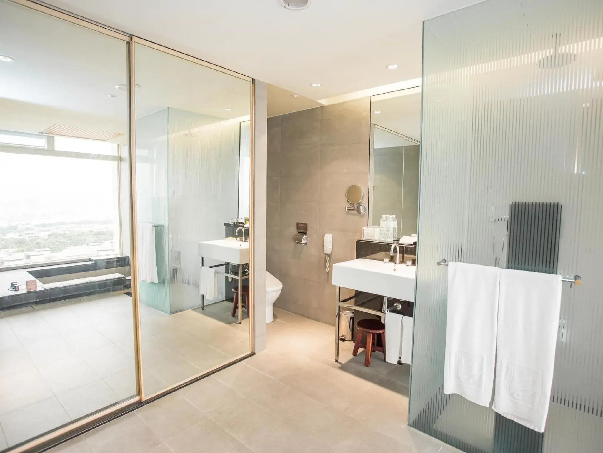 Bathroom in Freshfields Hotel