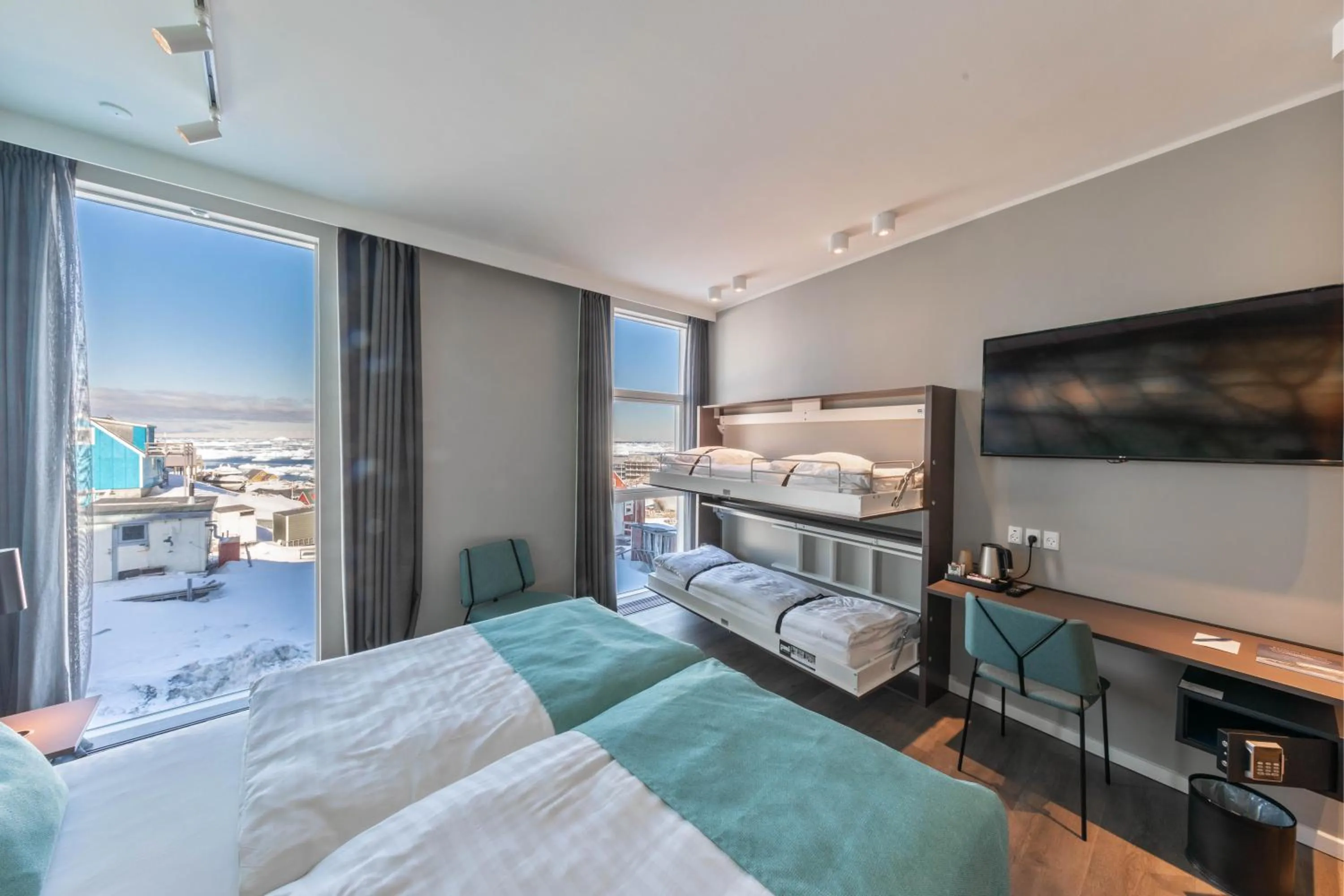 Bed in Best Western Plus Hotel Ilulissat