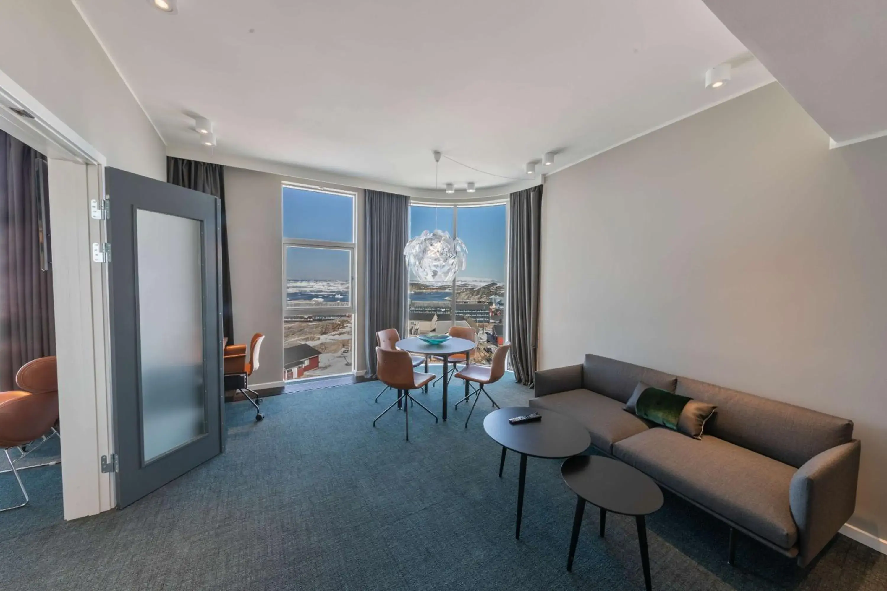 Photo of the whole room in Best Western Plus Hotel Ilulissat Photo of the whole room in Best Western Plus Hotel Ilulissat