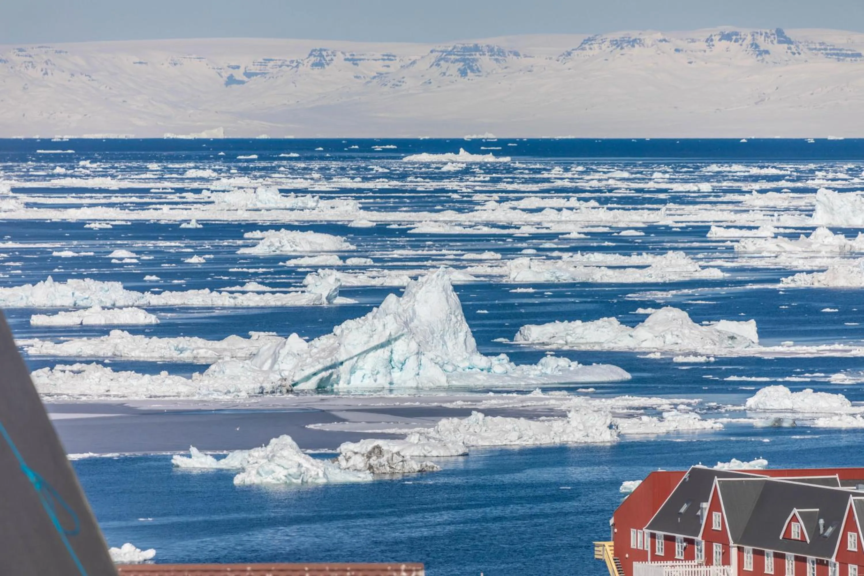 Natural landscape in Best Western Plus Hotel Ilulissat
