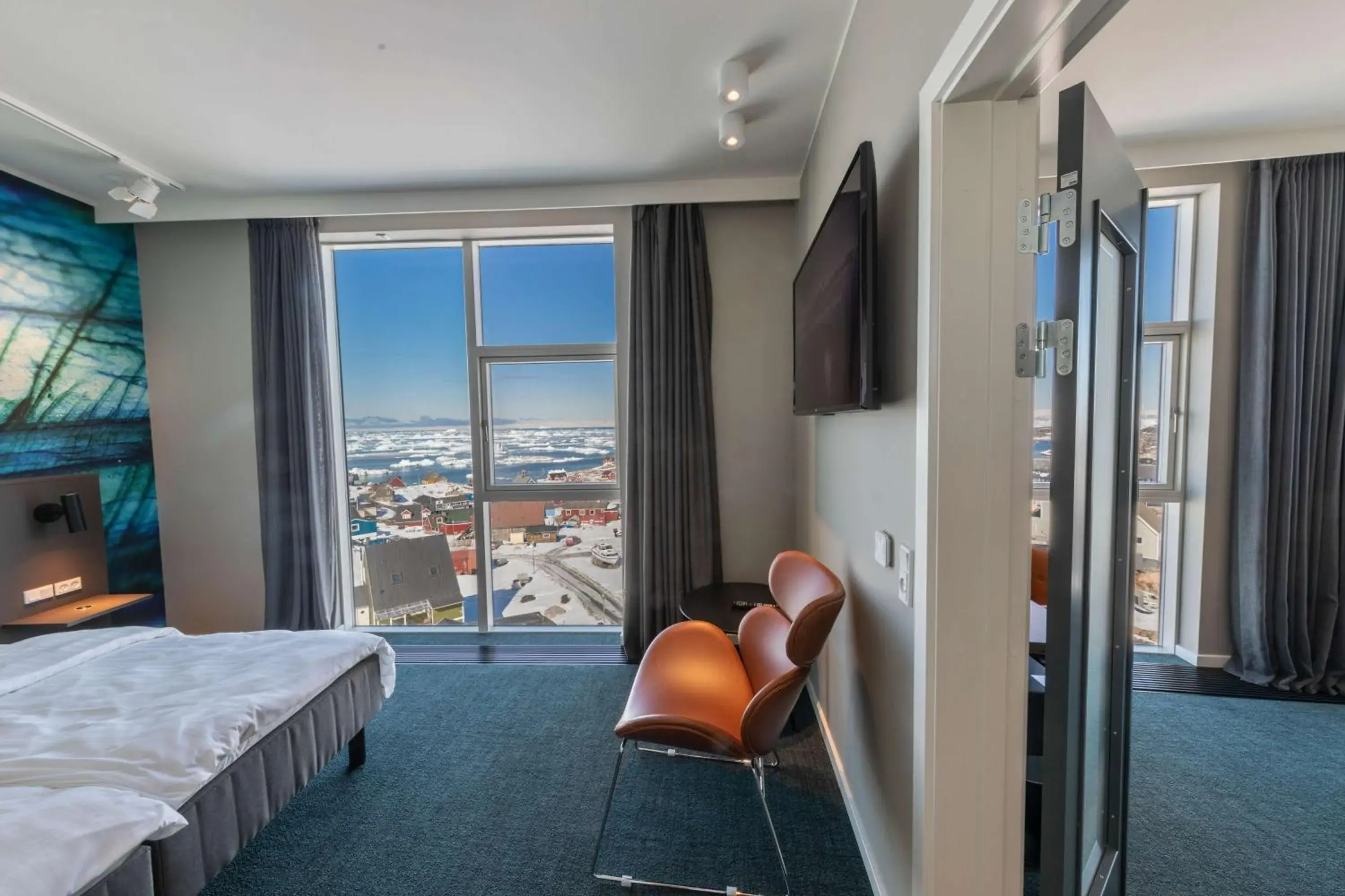 Photo of the whole room, Bed in Best Western Plus Hotel Ilulissat Photo of the whole room, Bed in Best Western Plus Hotel Ilulissat