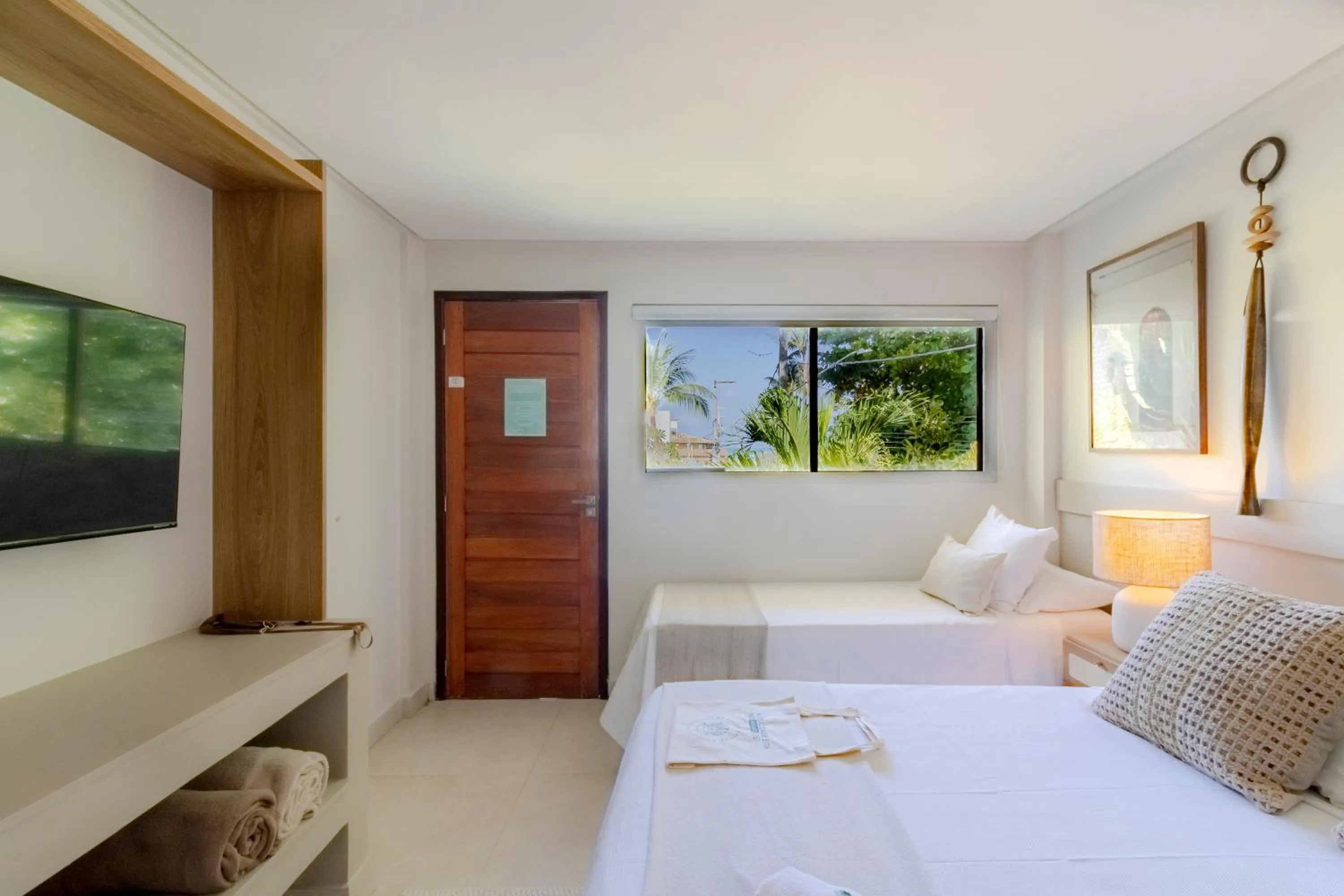 Photo of the whole room, Bed in Pousada Praiana