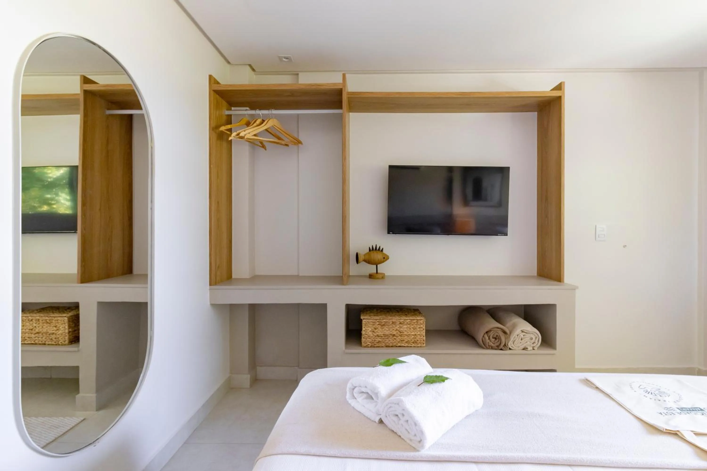 Photo of the whole room, Bed in Pousada Praiana