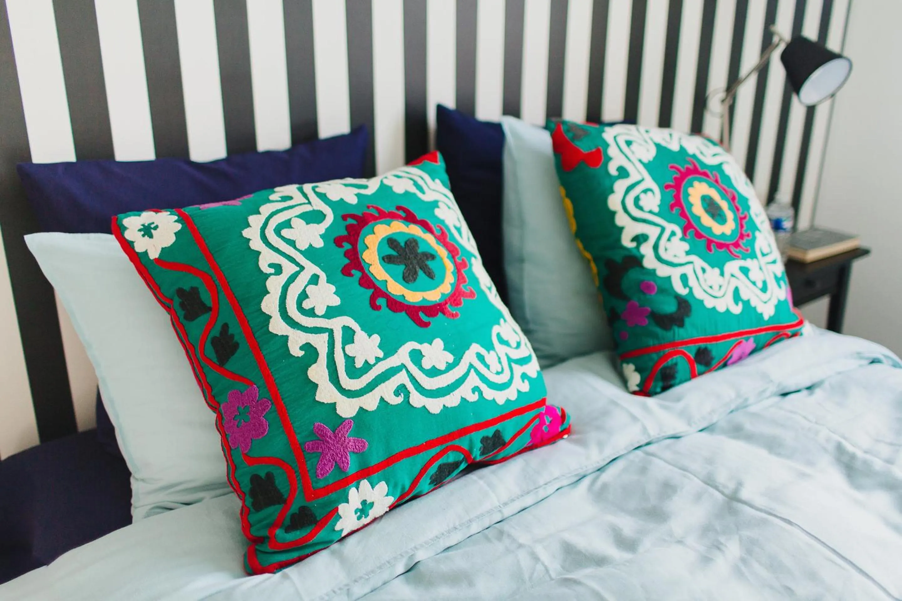 Decorative detail, Bed in B&B Place Jourdan