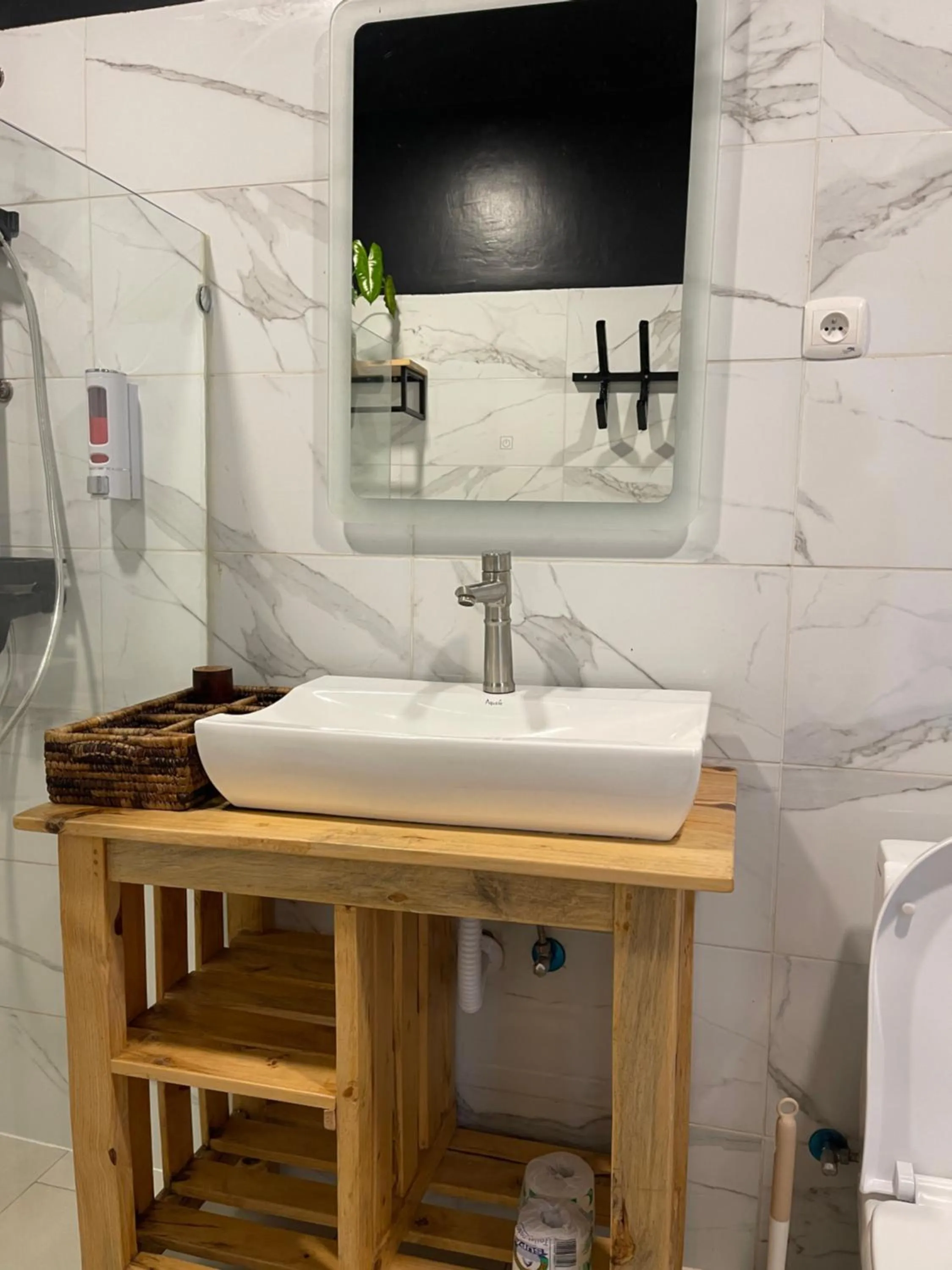 Bathroom in Eagle View Lodge - Kigali