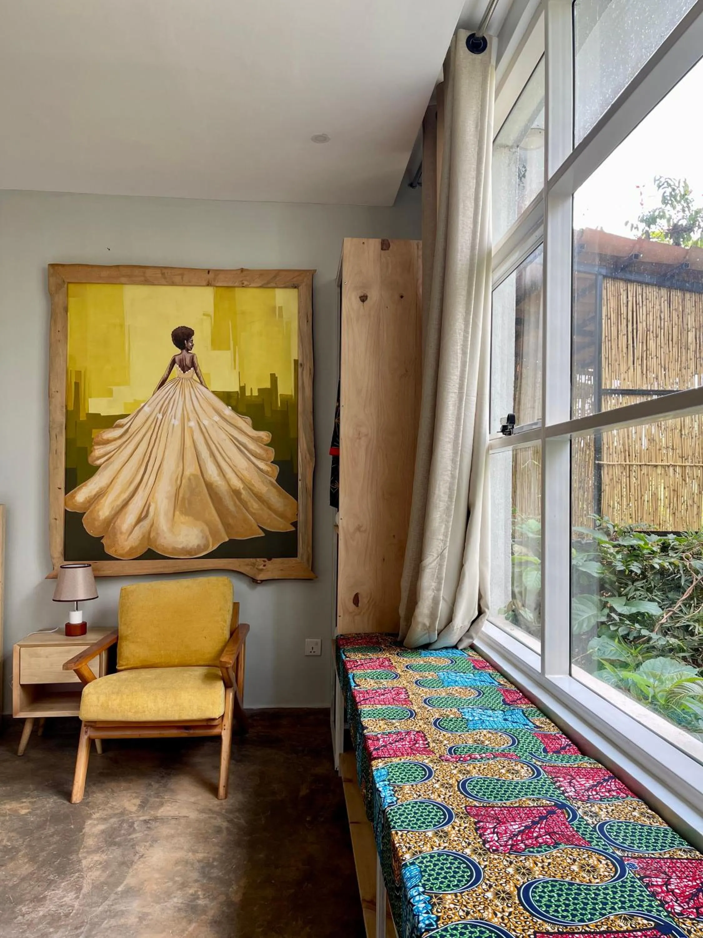 Seating area, Bed in Eagle View Lodge - Kigali