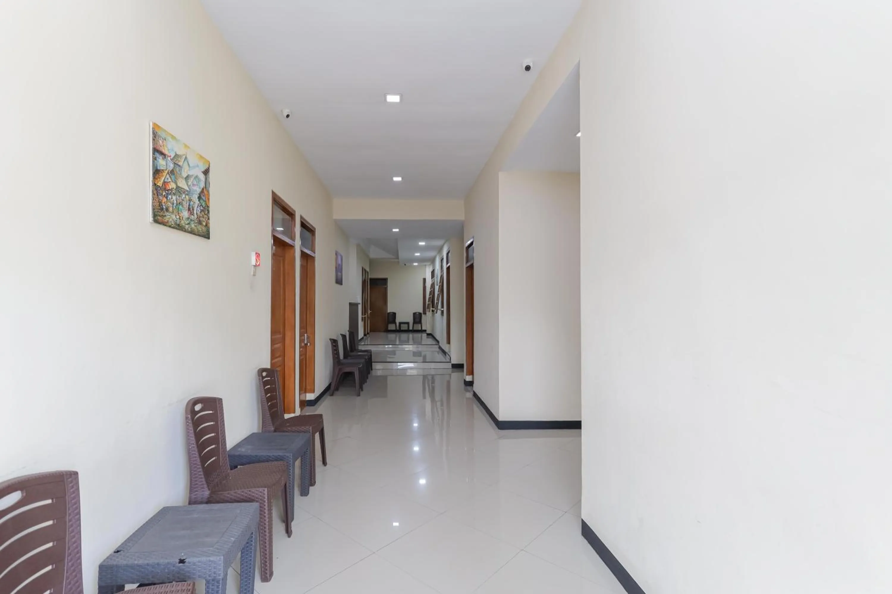 Other in RedDoorz at WR Supratman Batu