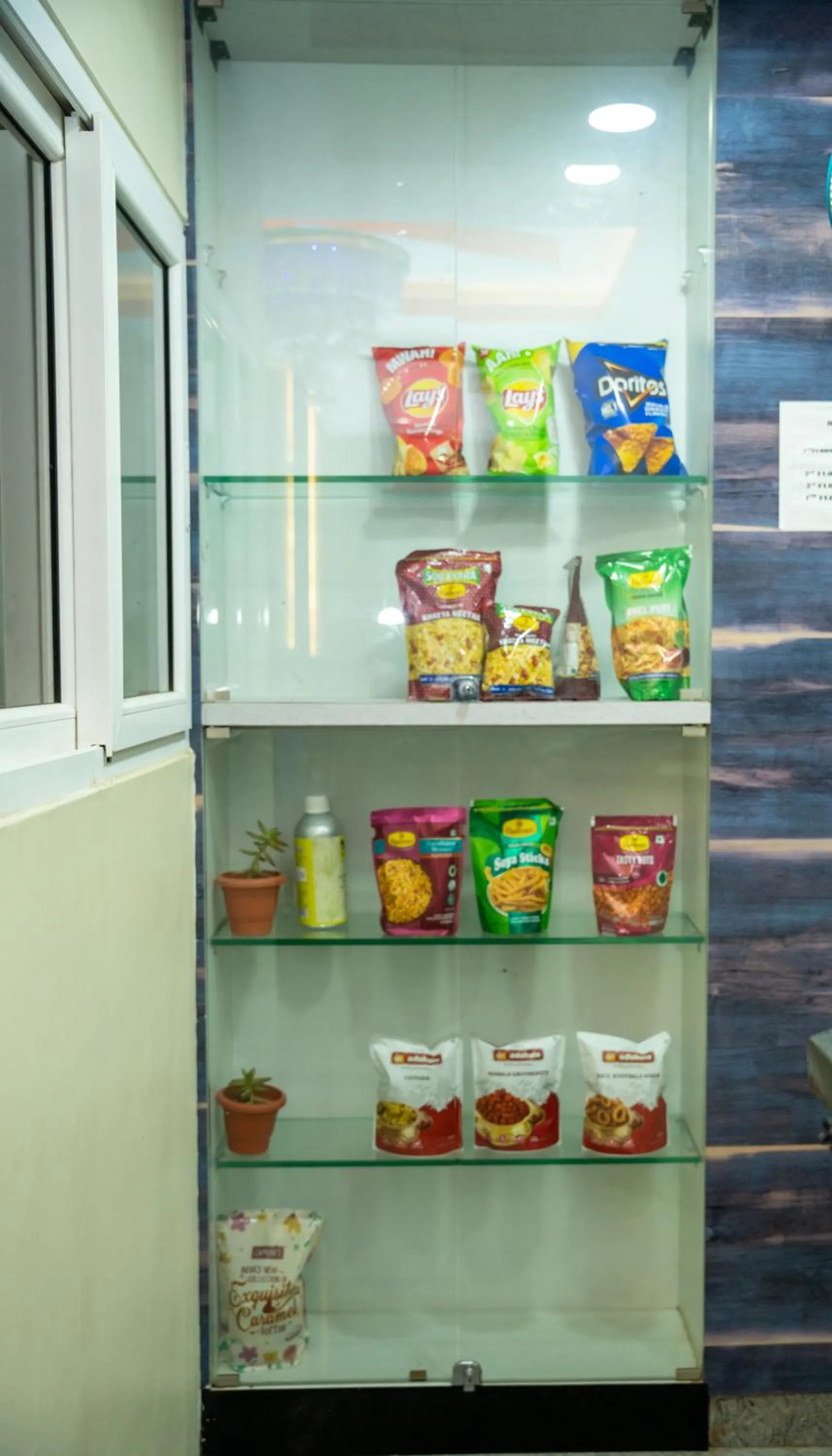 On-site shops in Hotel Dhruv Palace Bangalore Jakkur