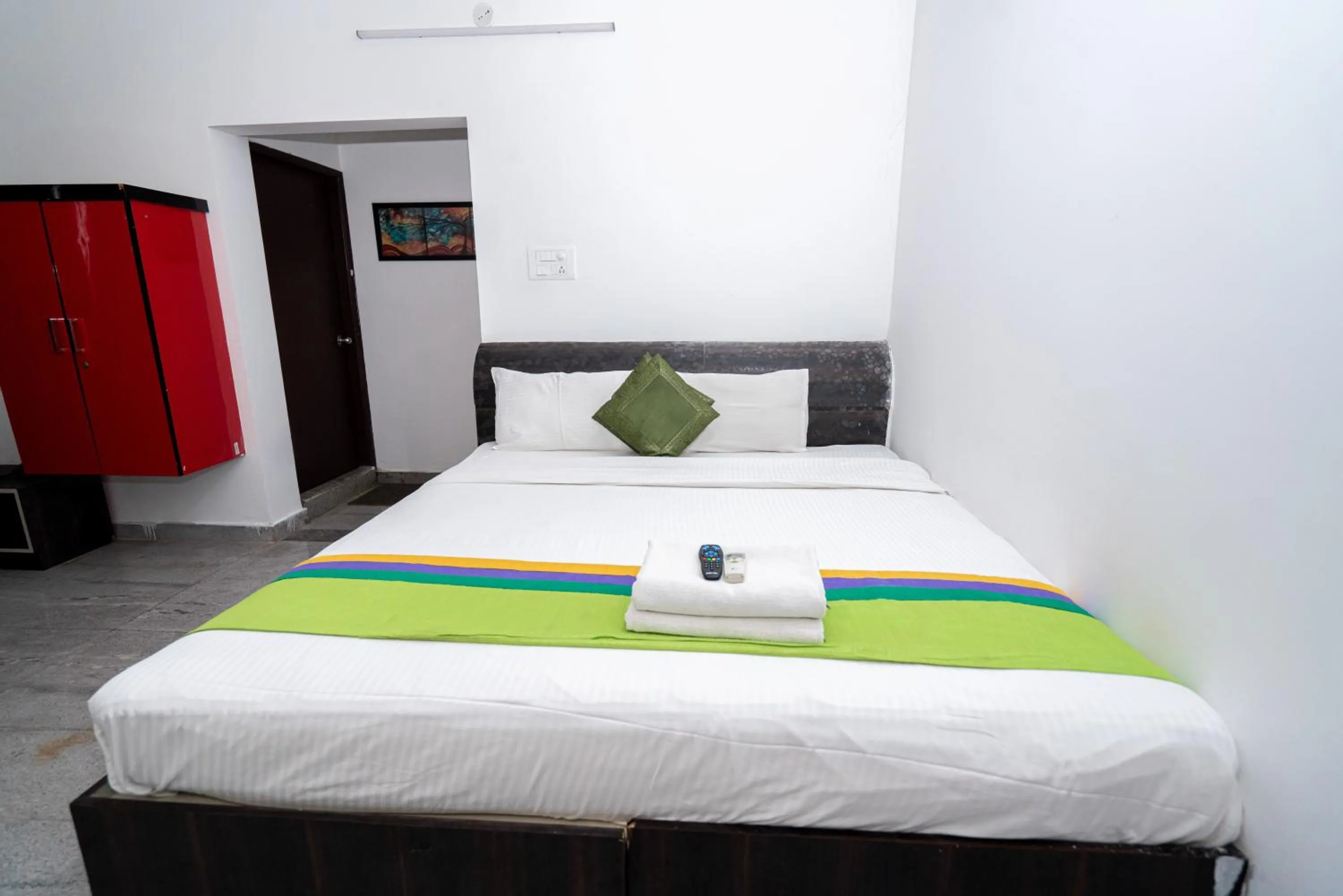 Bedroom, Bed in Hotel Dhruv Palace Bangalore Jakkur