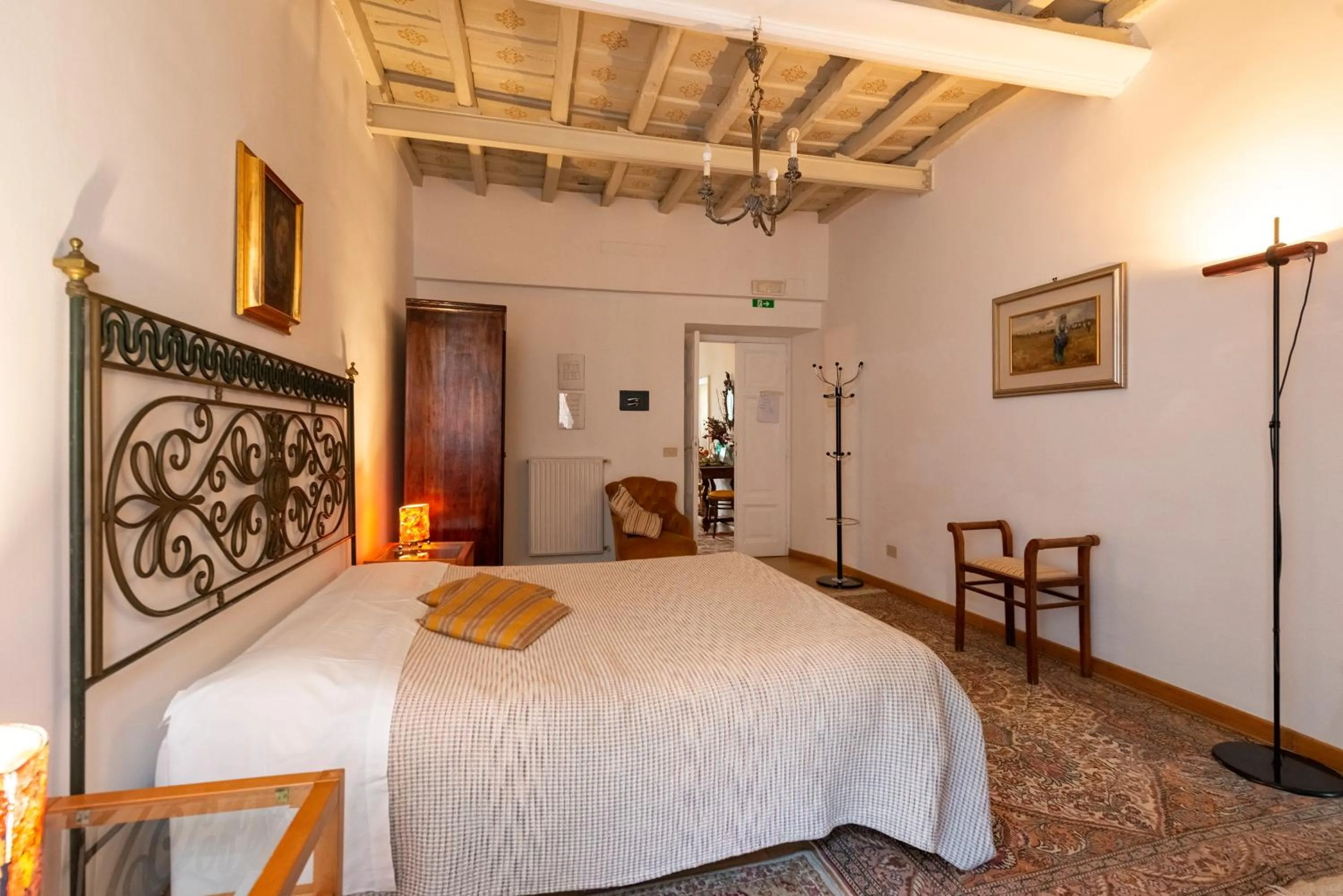 Bedroom, Bed in B&B La Scalinatella
