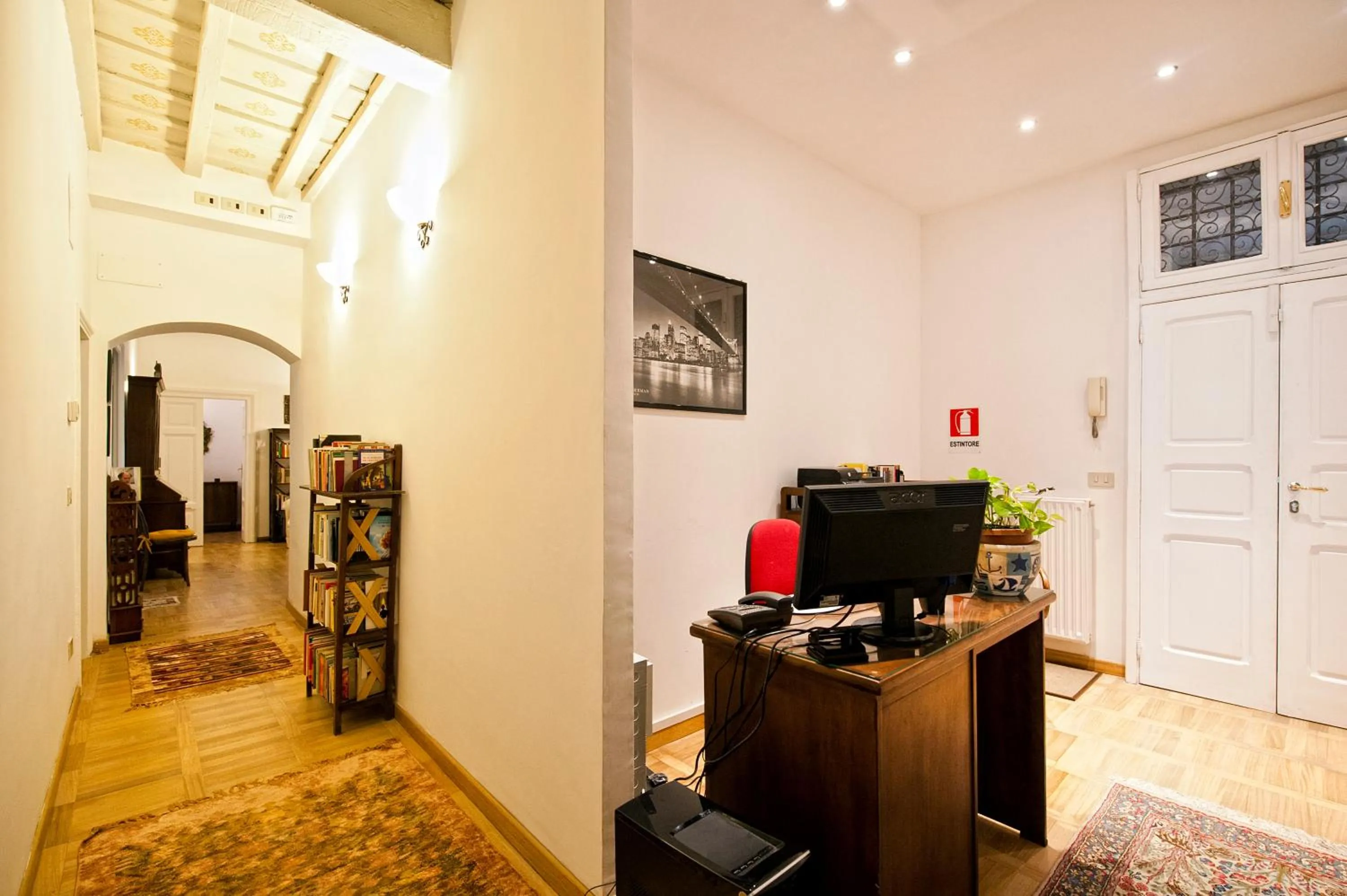 Lobby or reception in B&B La Scalinatella