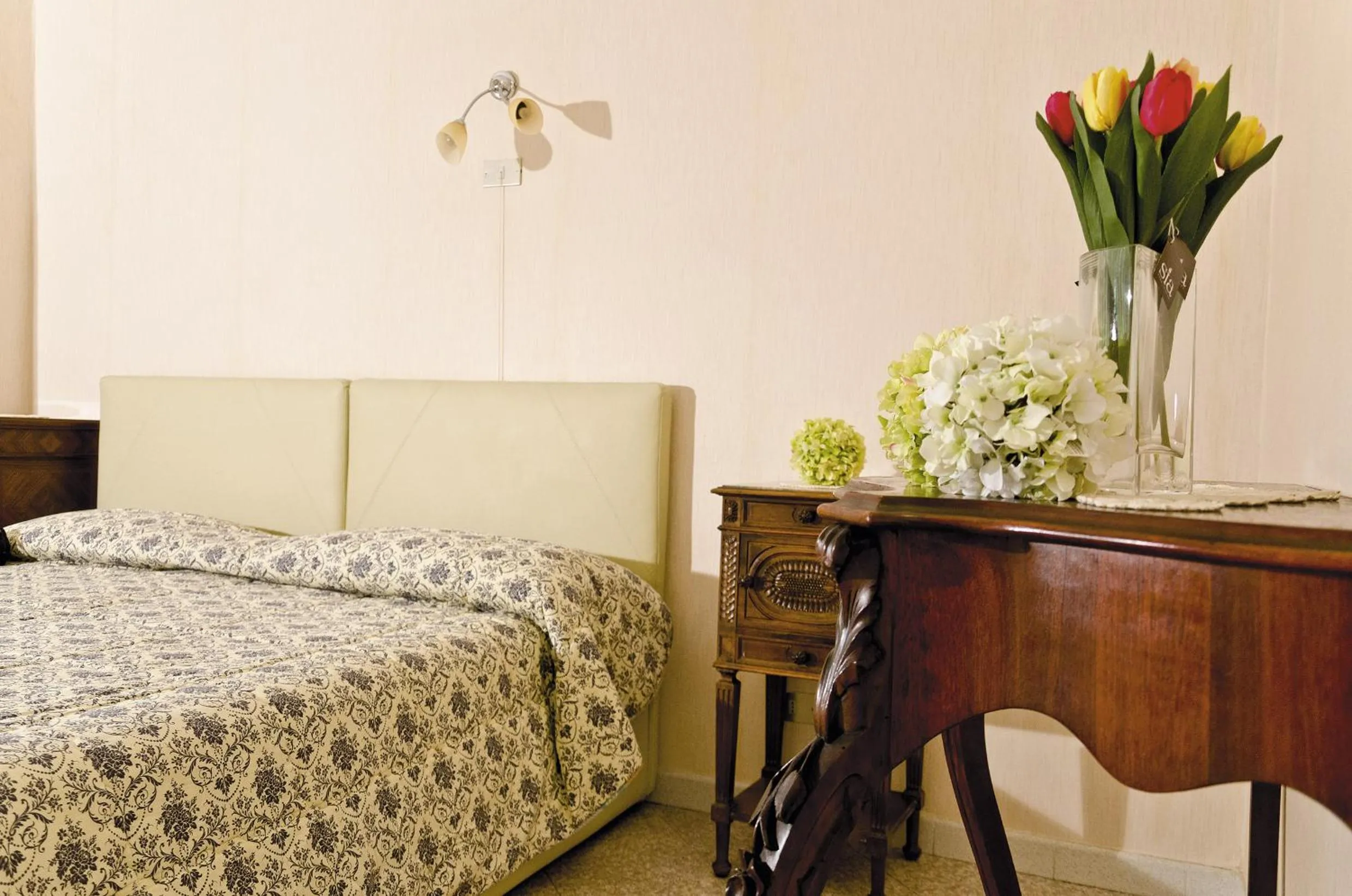 Bed in Leonardo's B&B