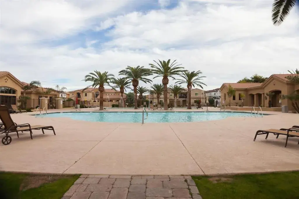 Gated townhouse with 2 suites, heated pool, hot tub Gated townhouse with 2 suites, heated pool, hot tub