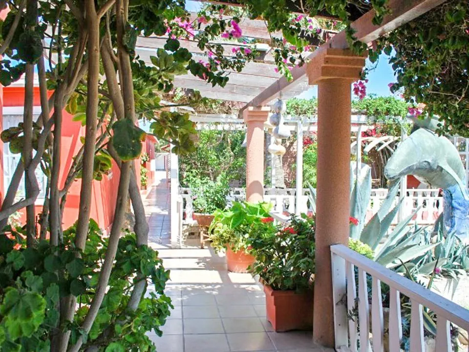 Patio in Restaurante Malarrimo Hotel & RV Parking
