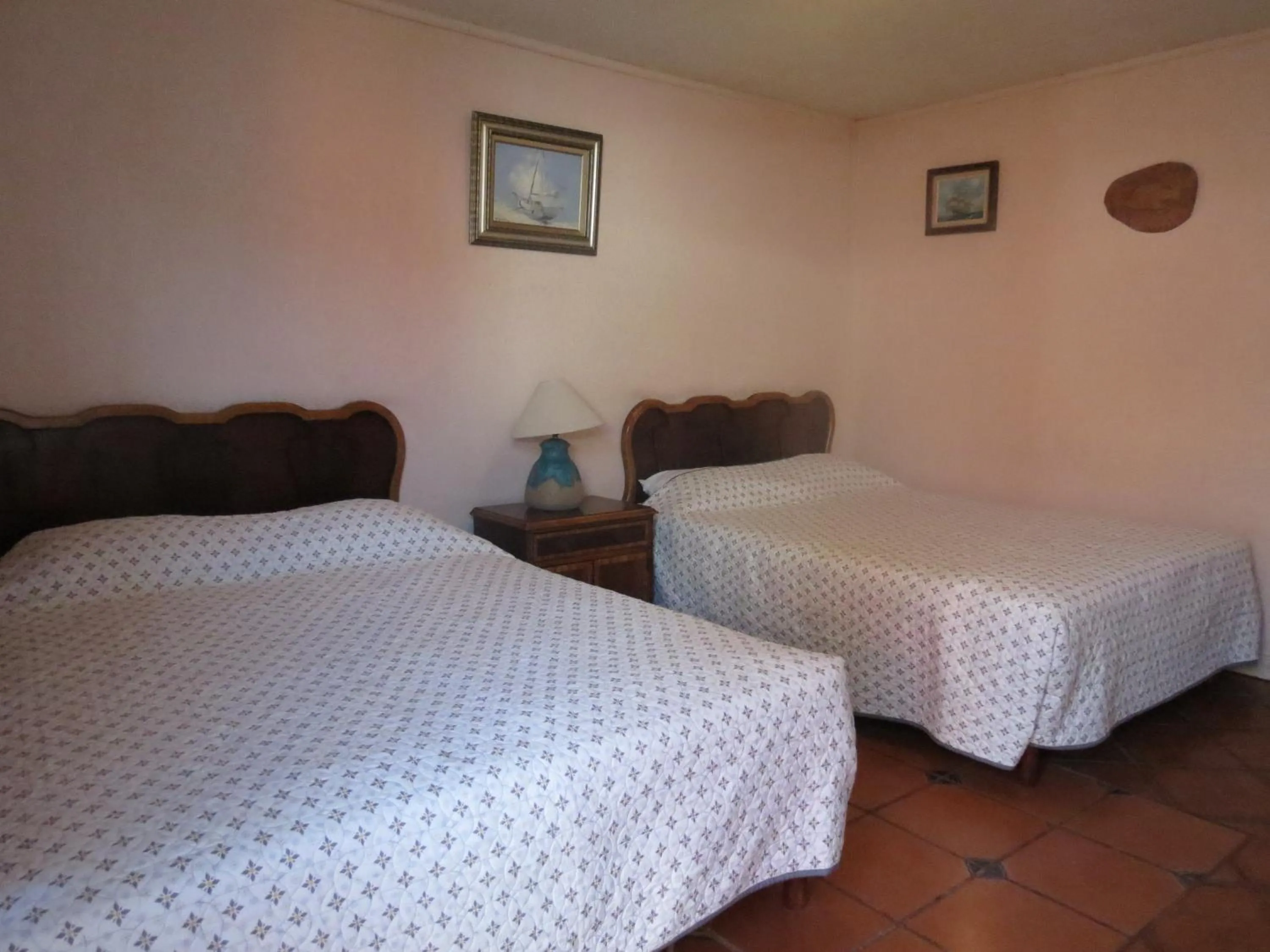 Bed in Restaurante Malarrimo Hotel & RV Parking