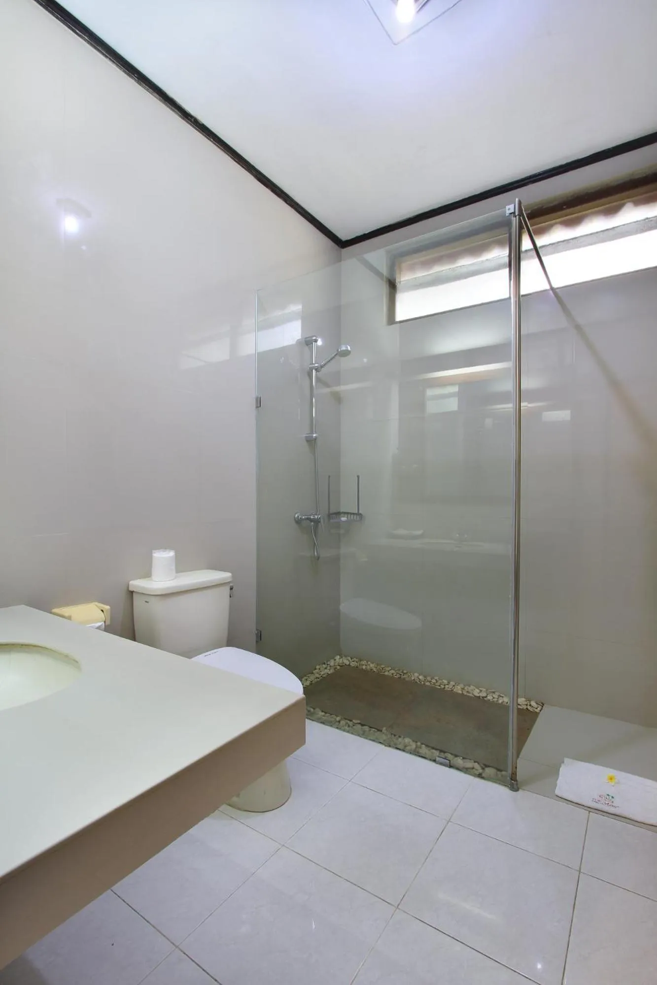 Puri Naga Beachfront Cottages