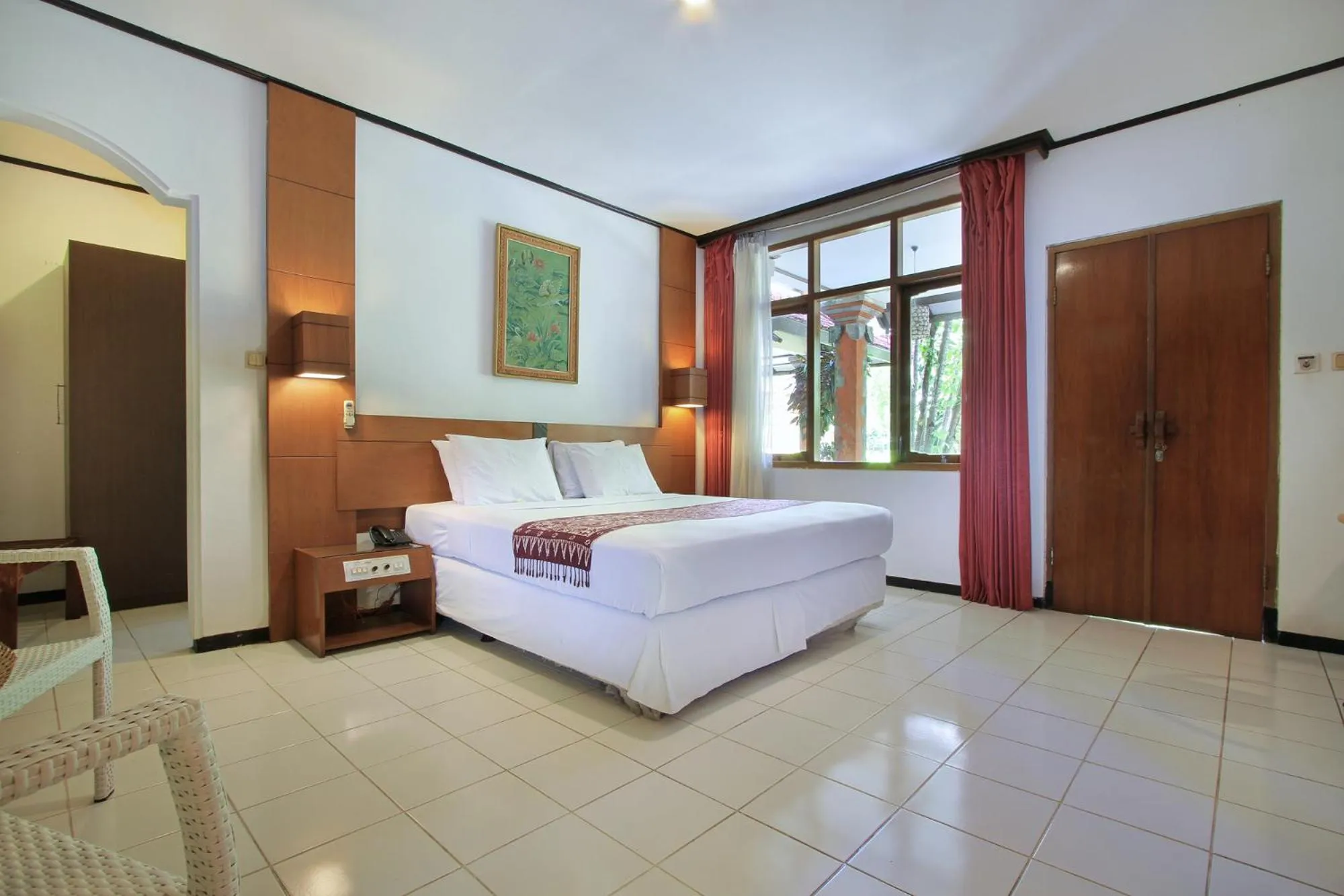 Bedroom, Bed in Puri Naga Beachfront Cottages