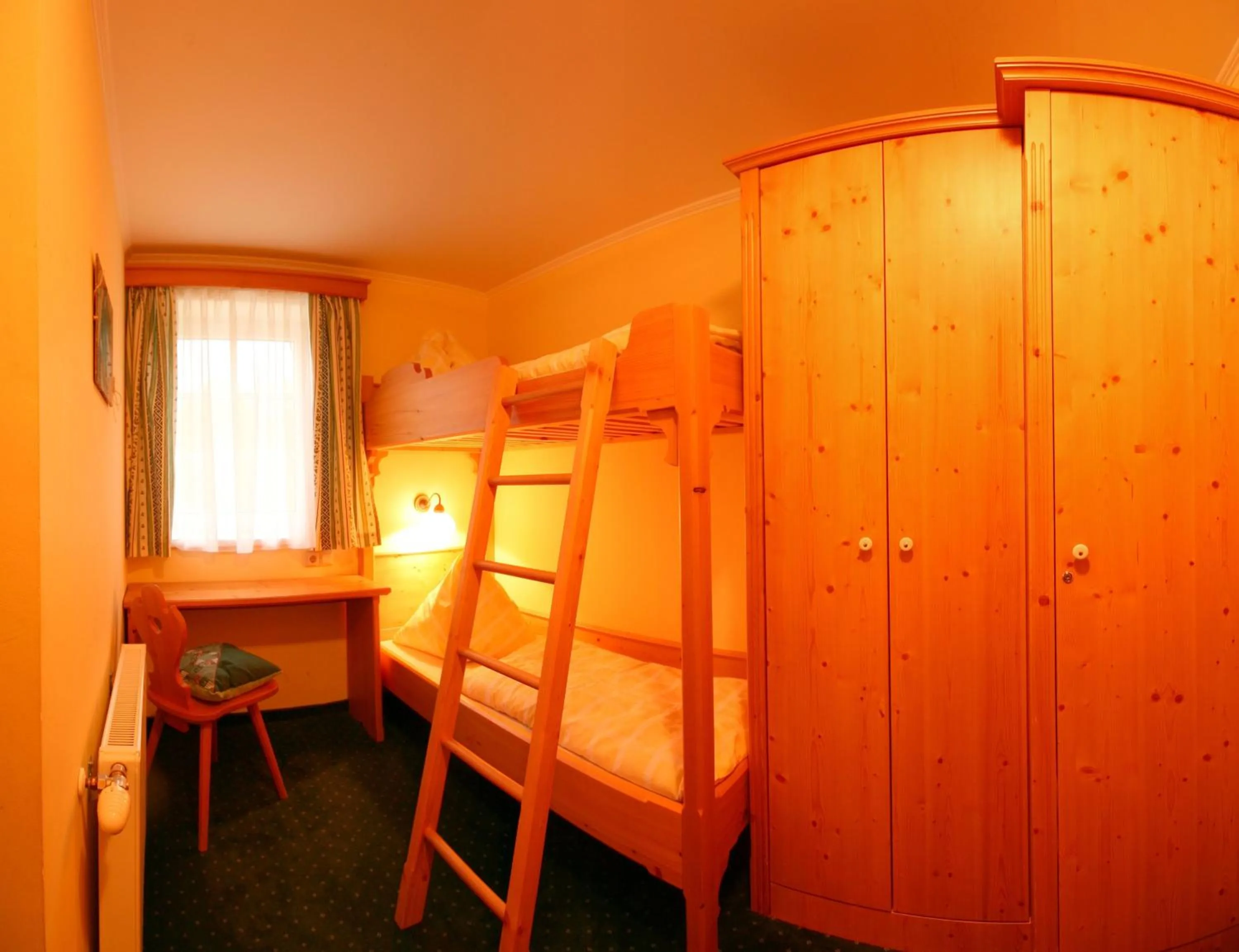 Bed in Hotel Kreutzer