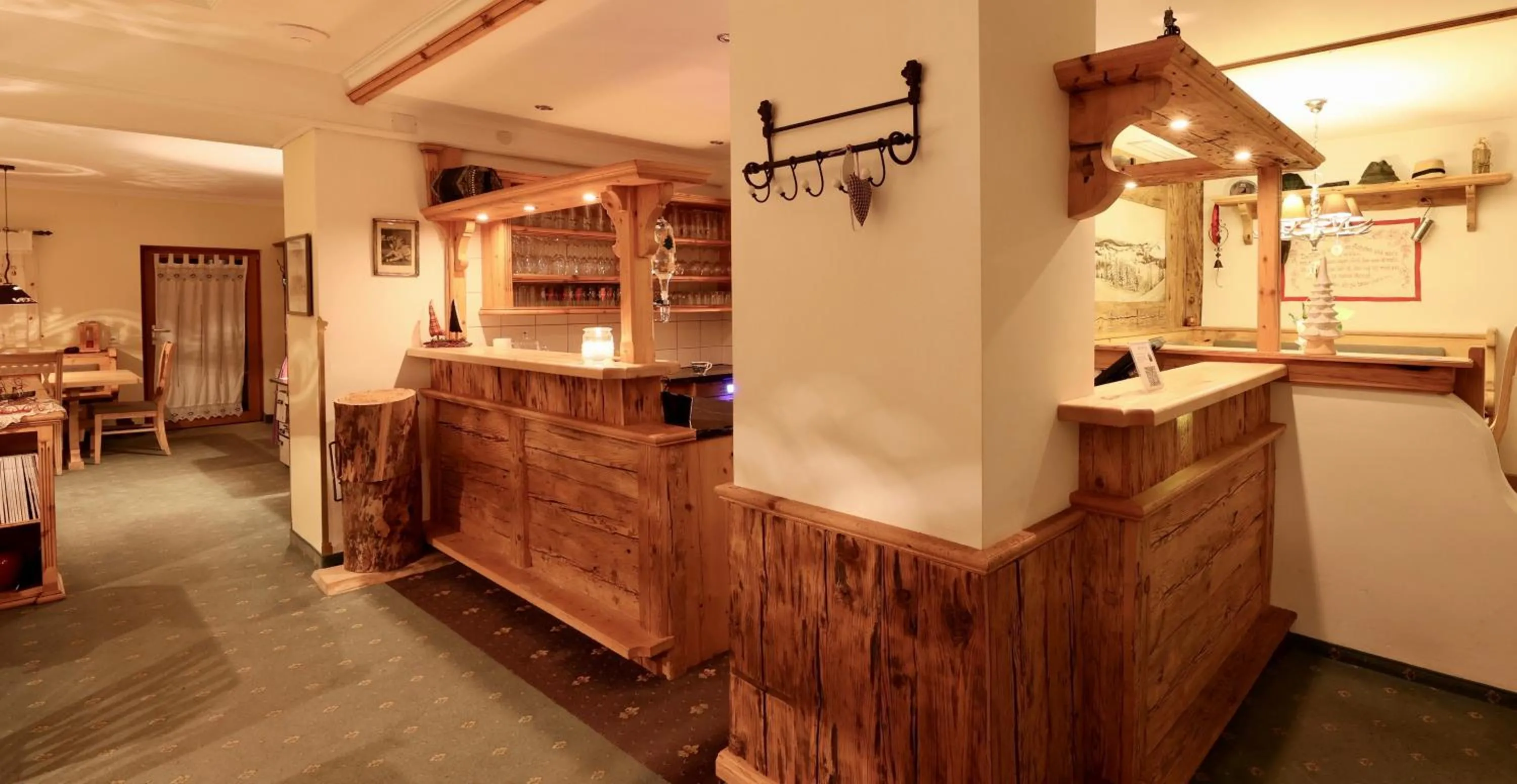 Lounge or bar in Hotel Kreutzer