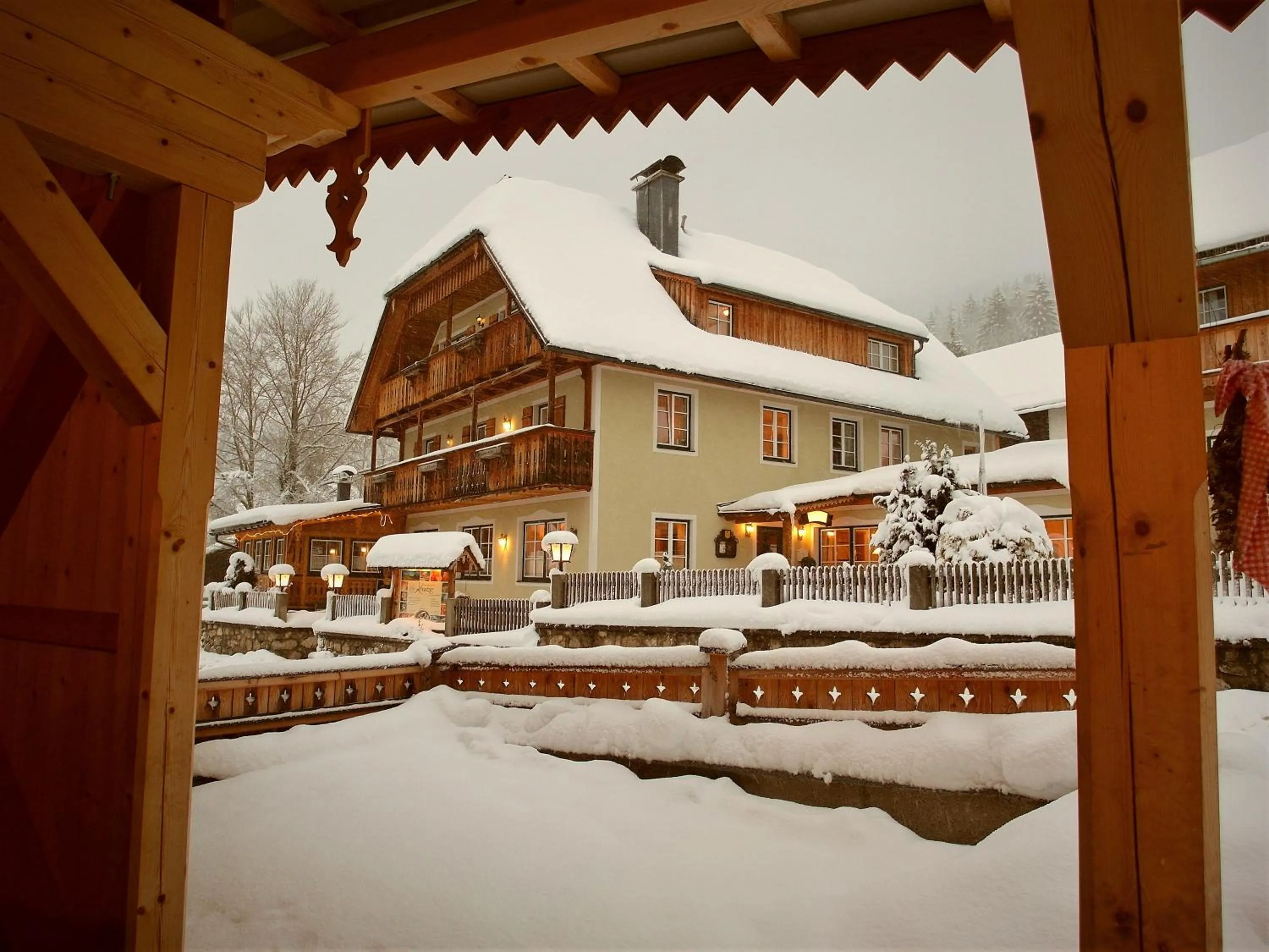 Facade/entrance in Hotel Kreutzer