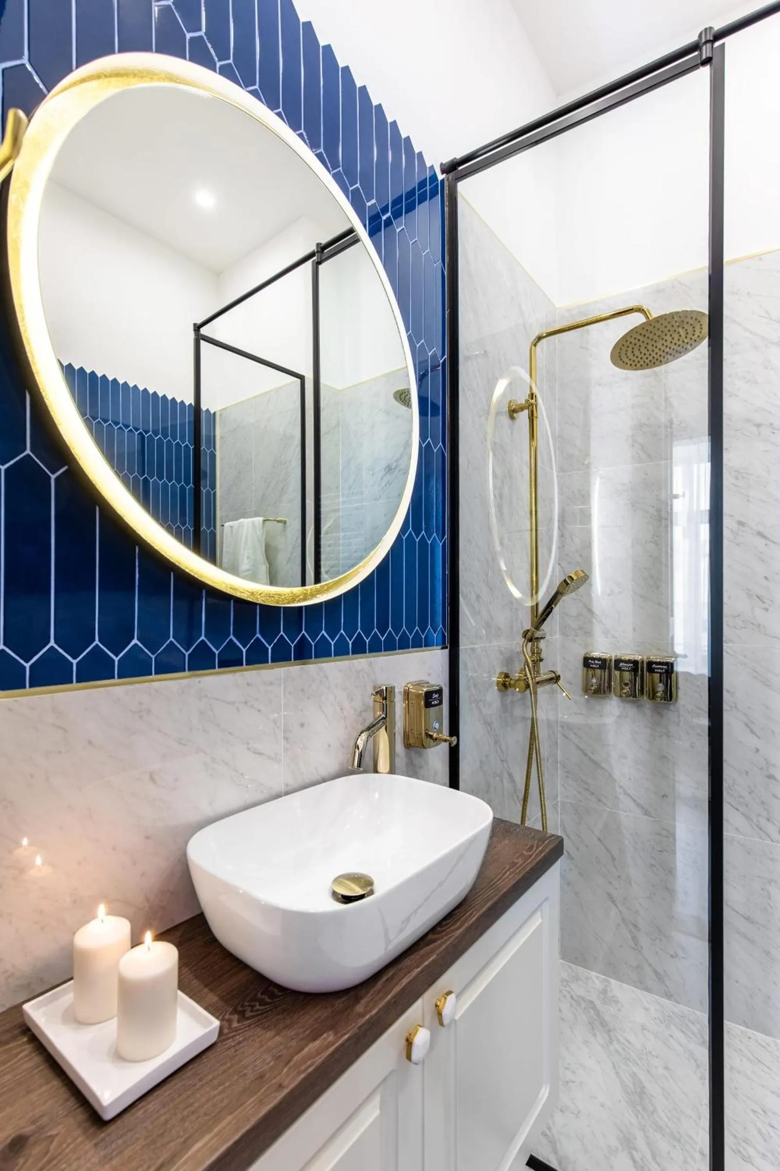 Shower in Old Town Luxury Suites