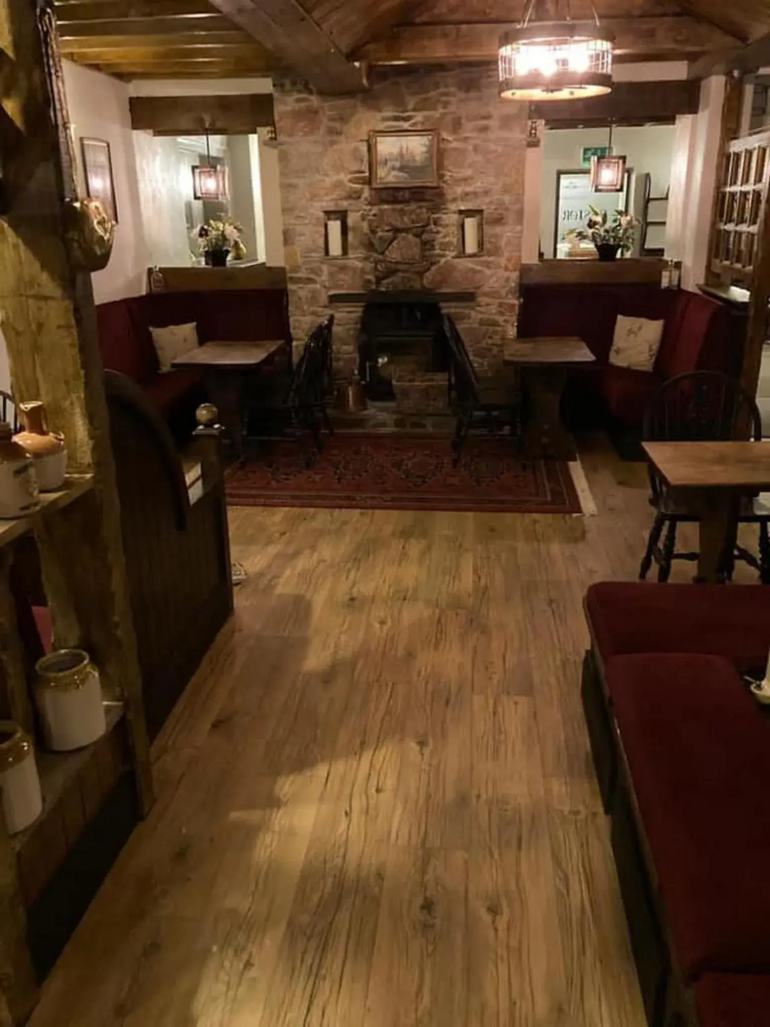 Lounge or bar in Kestor Inn, Manaton, Dartmoor National Park, Newton Abbot, Devon Lounge or bar in Kestor Inn, Manaton, Dartmoor National Park, Newton Abbot, Devon