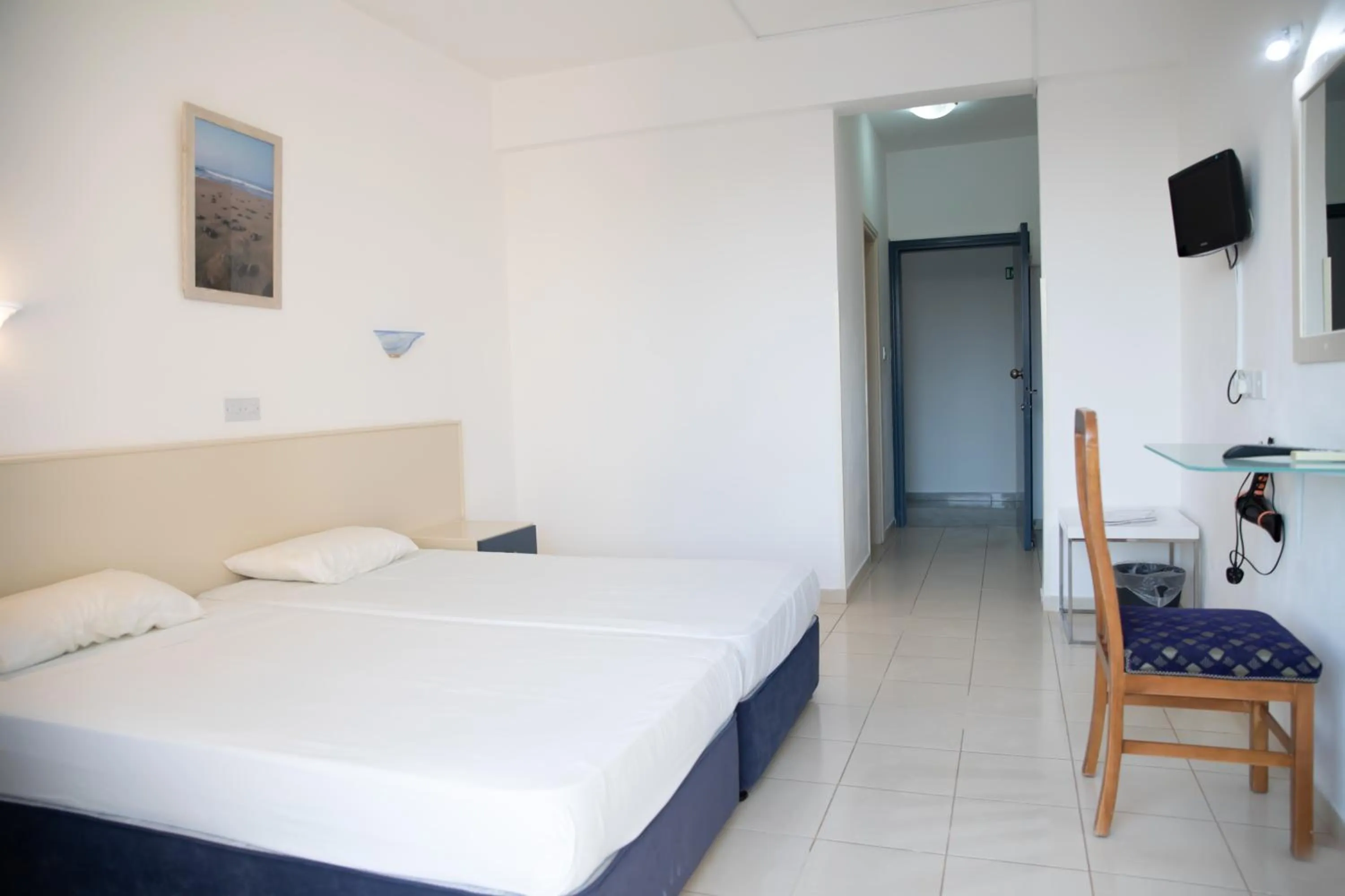 Bed in West End Hotel