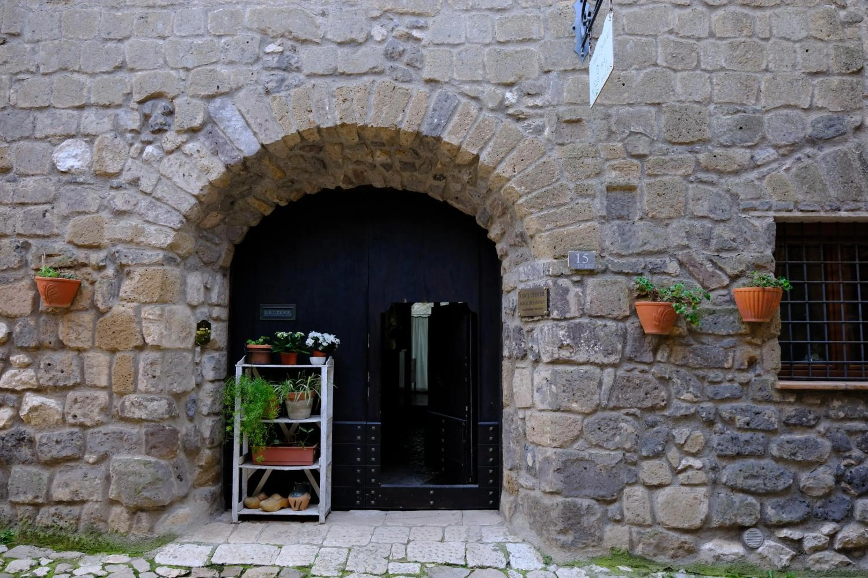 Property building in Conte Spencer