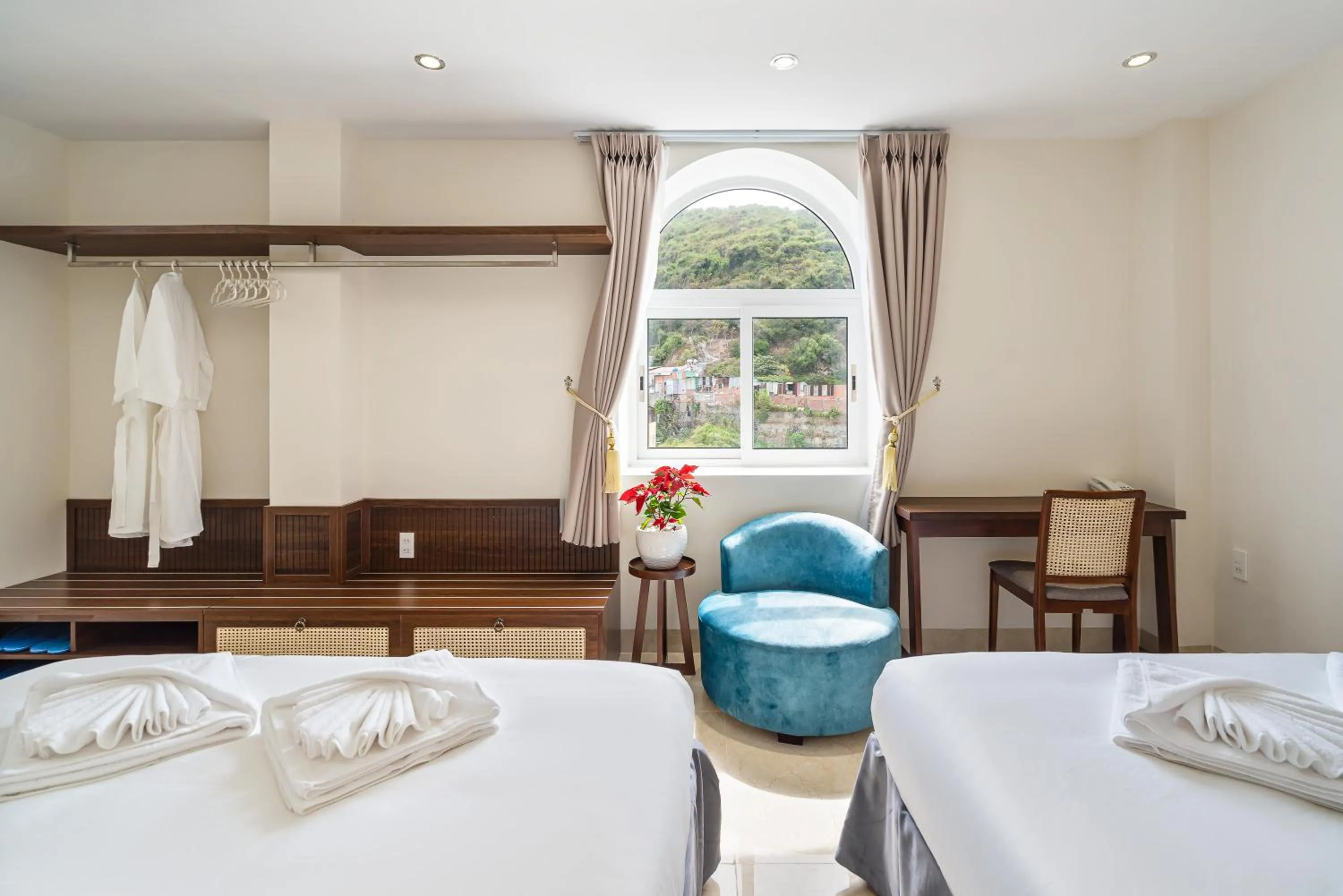 Living room, Bed in Aquatel Vung Tau