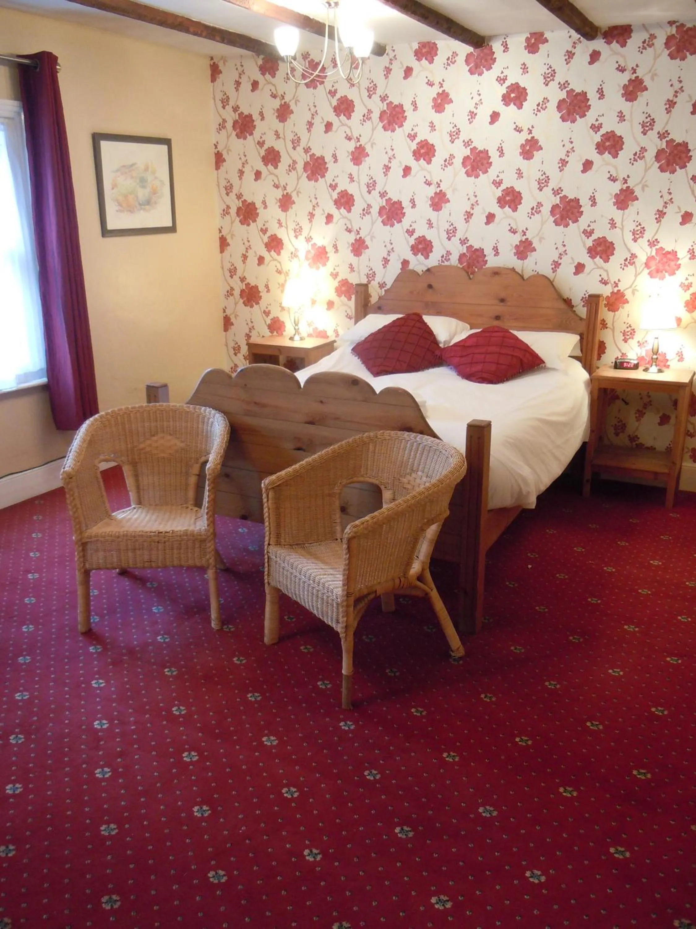 Day, Bed in The New Inn