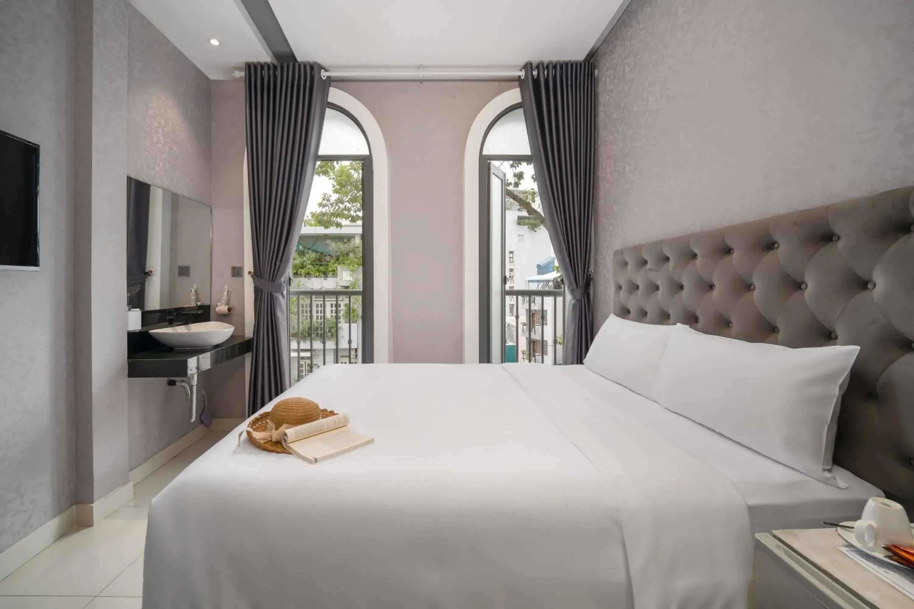 Bed in Mari Queen Hotel - Bui Thi Xuan Bed in Mari Queen Hotel - Bui Thi Xuan