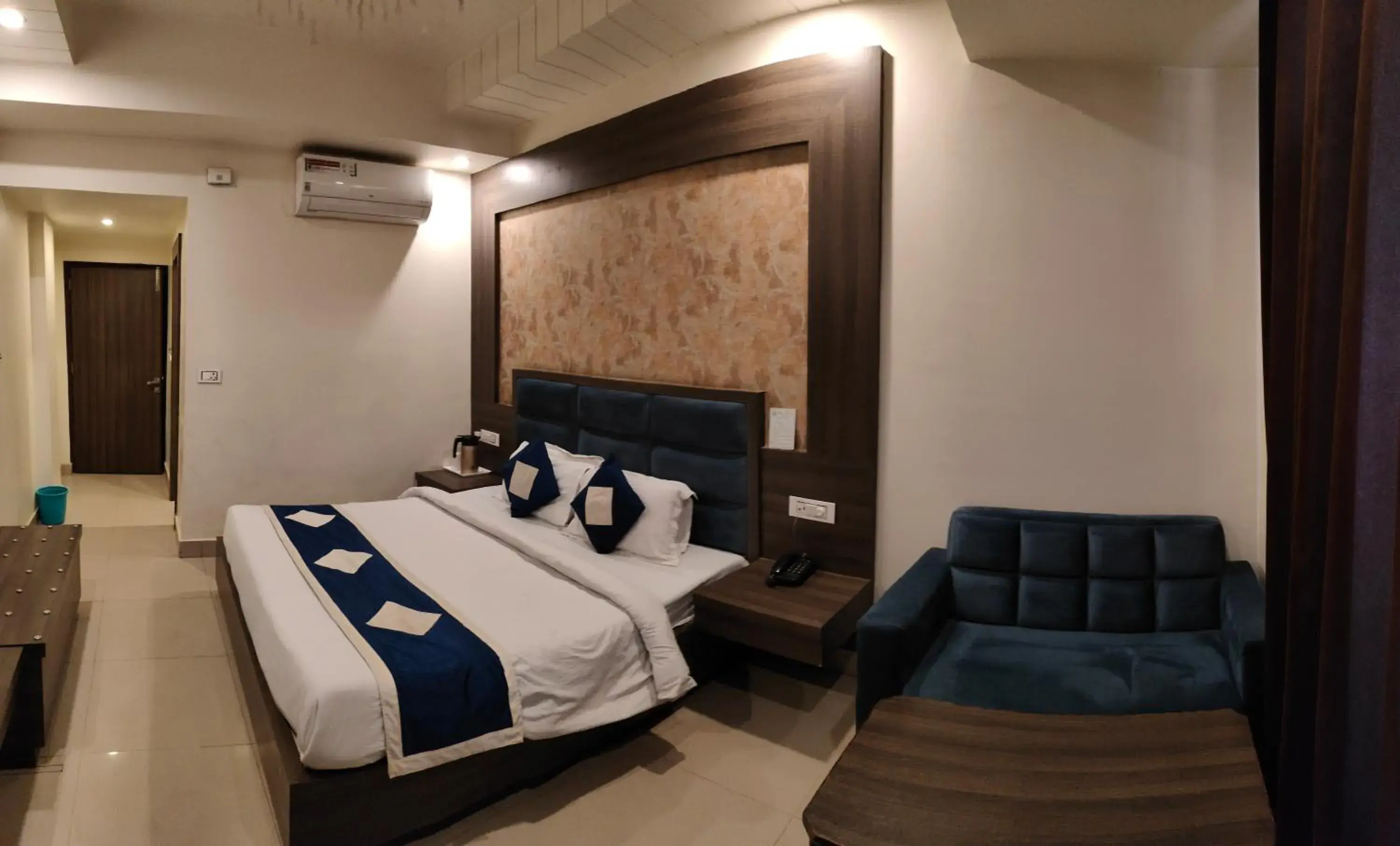 Bed in Hotel Krishna Bed in Hotel Krishna