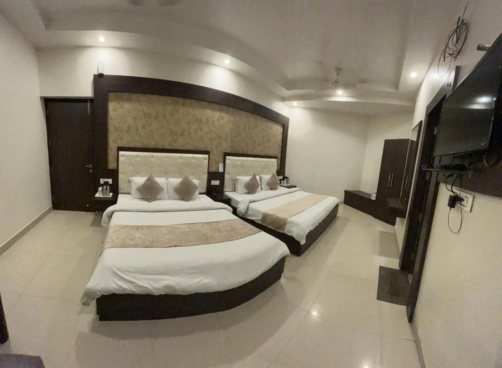 Bedroom, Bed in Hotel Krishna