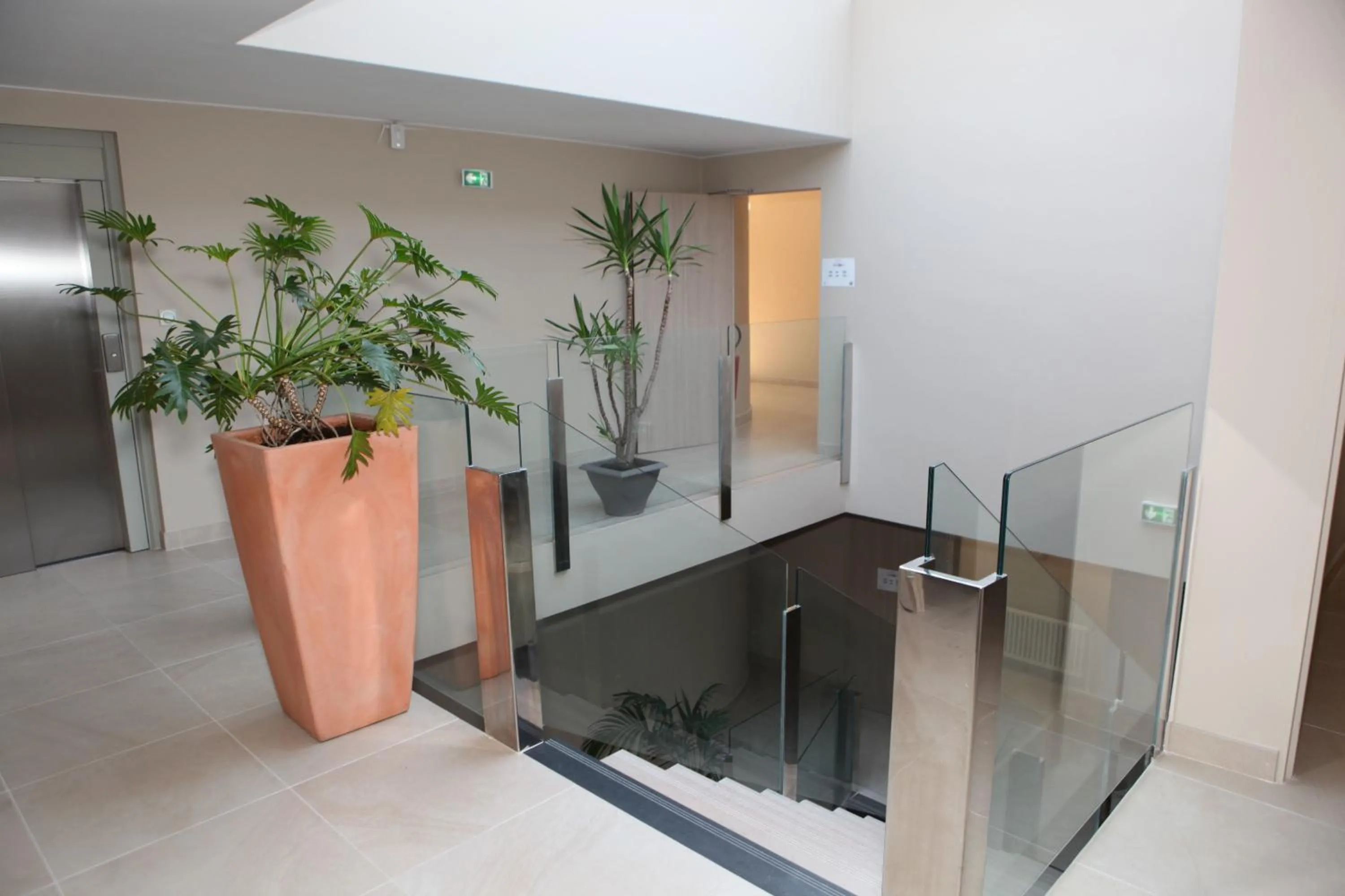 Decorative detail in Hôtel Les Trois Roses, Meylan Grenoble