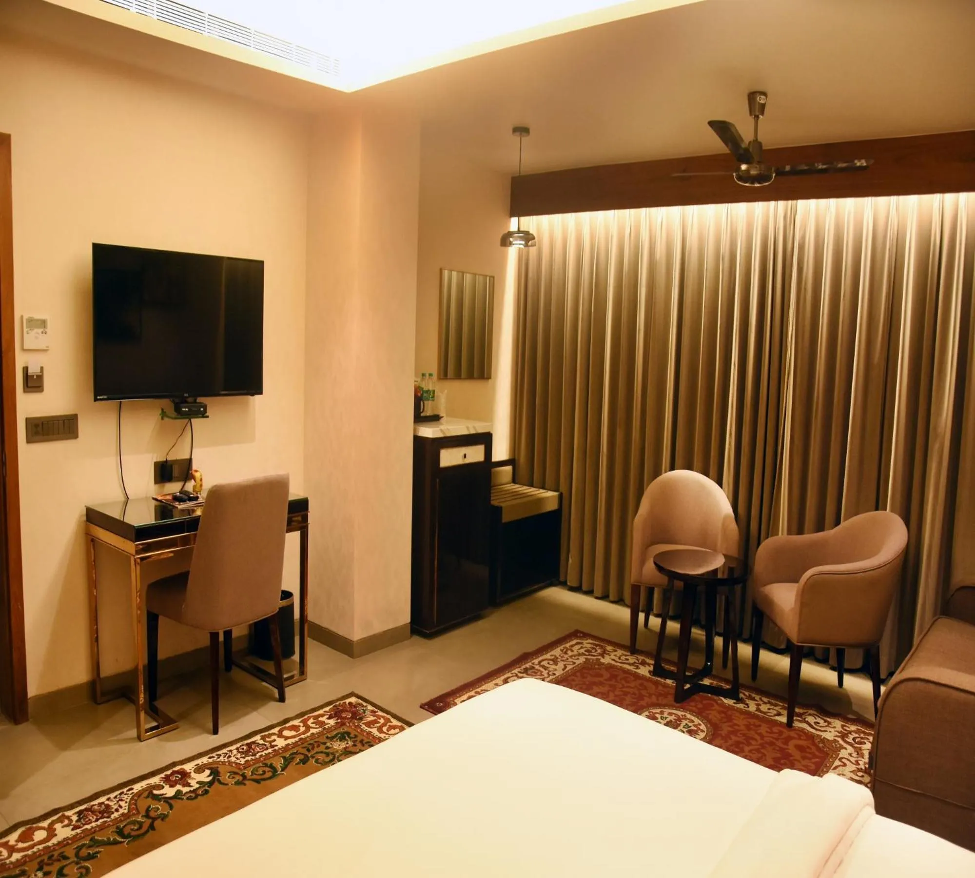 TV and multimedia, Bed in Hotel Palazzo Prime