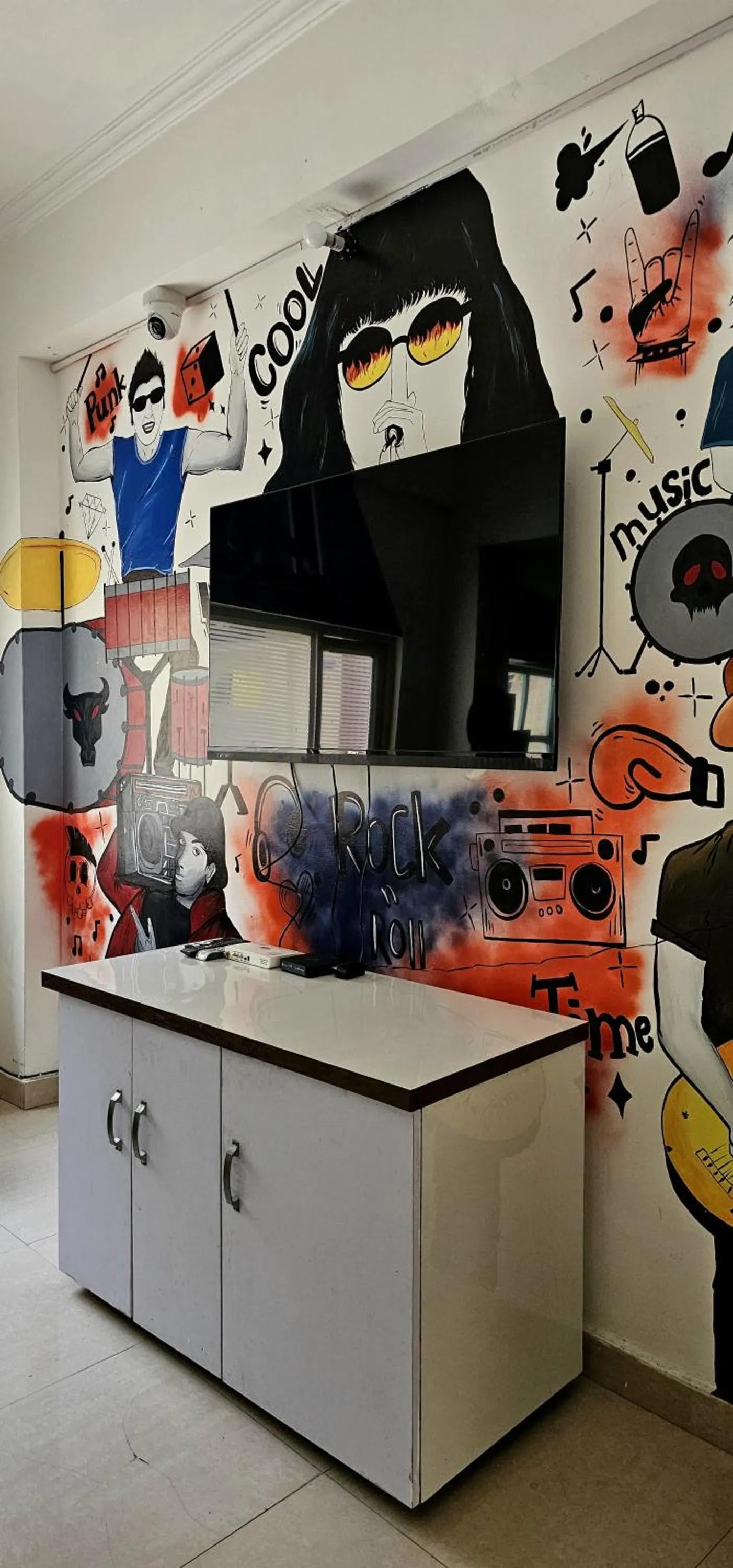 Communal lounge/ TV room in Hotel Starwud Kotagge