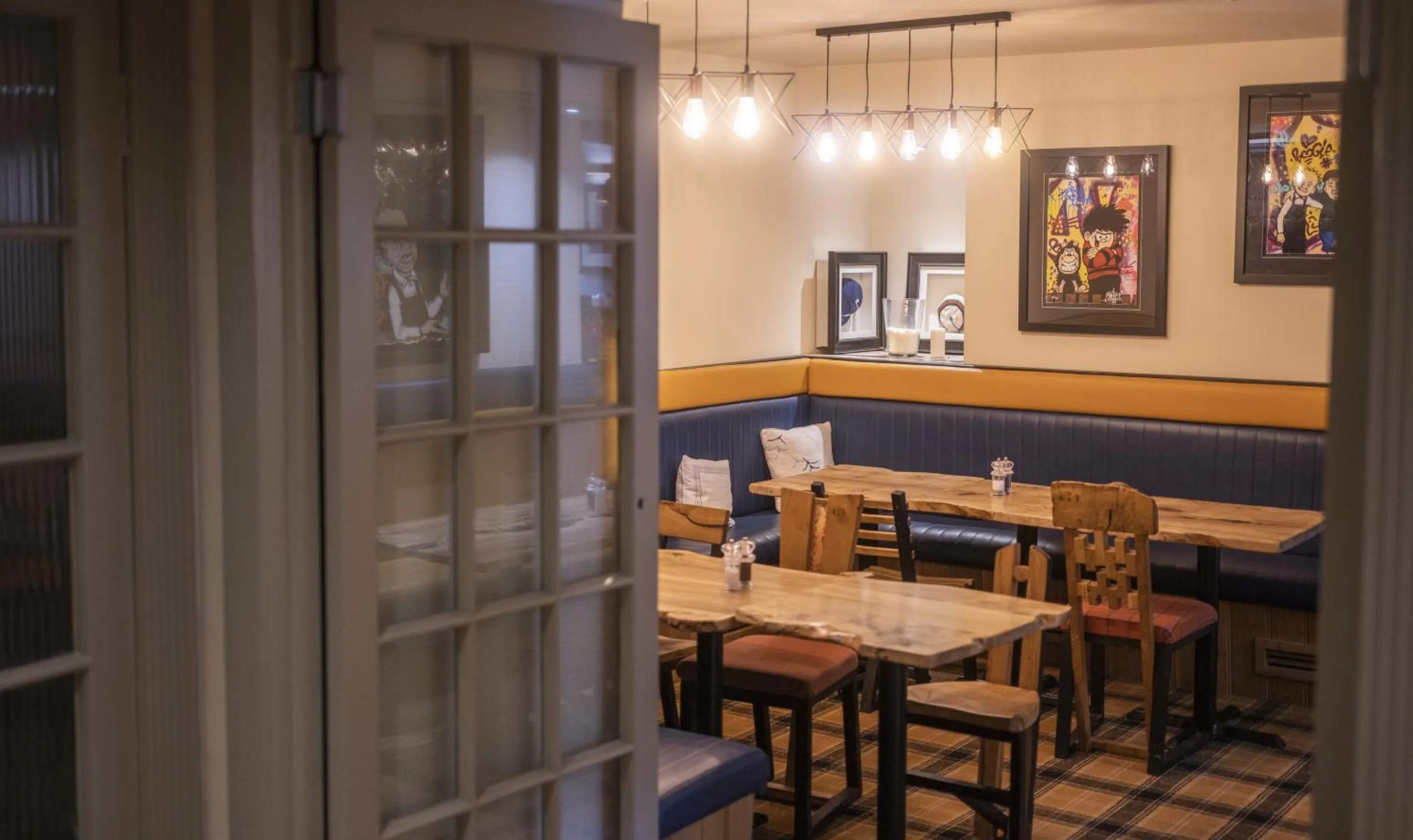 Lounge or bar in Black Bull