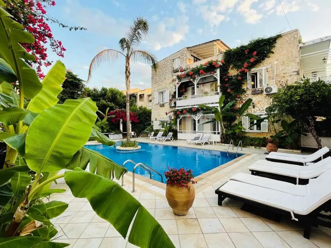 Nicoll Apartments