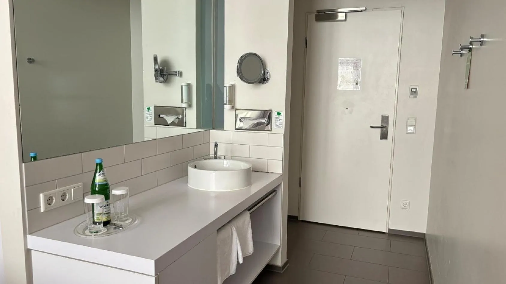 Bathroom in Wyndham Garden Berlin Mitte