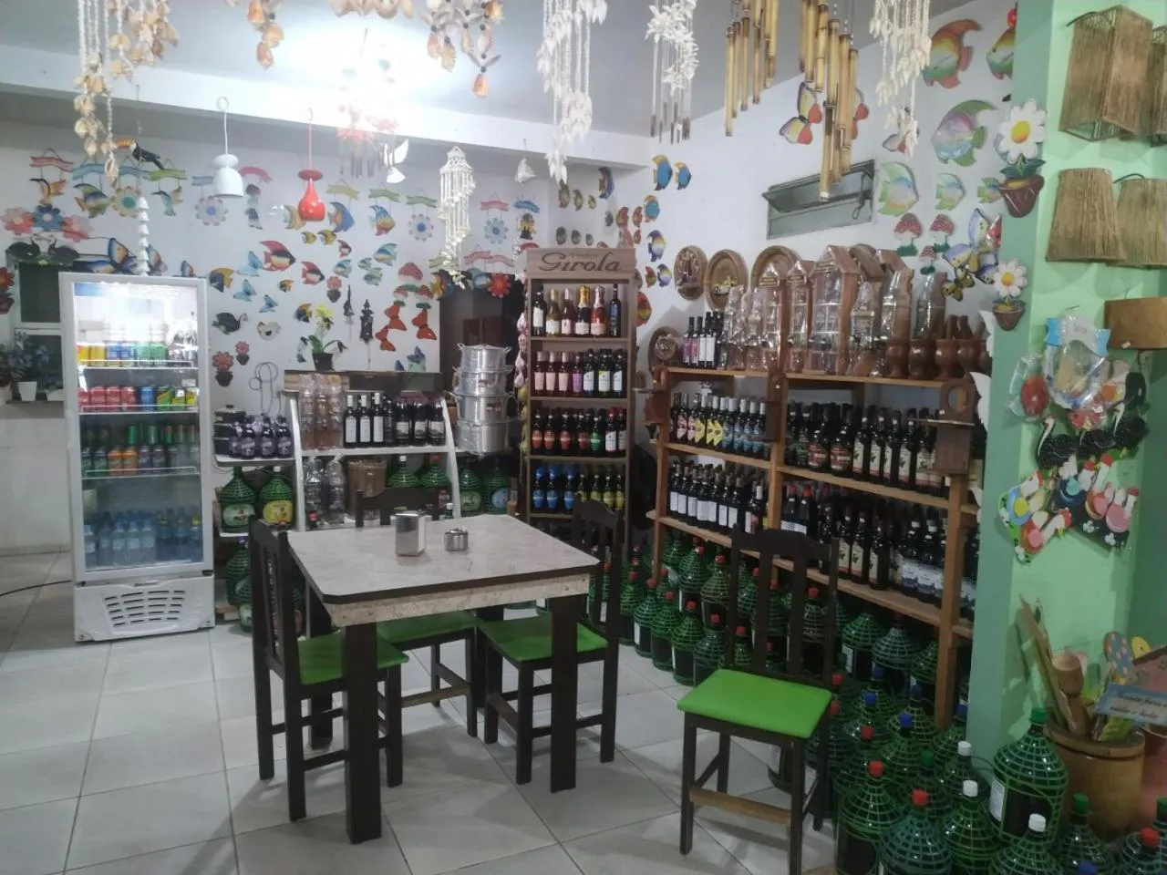 On-site shops in Pousada Casa Verde