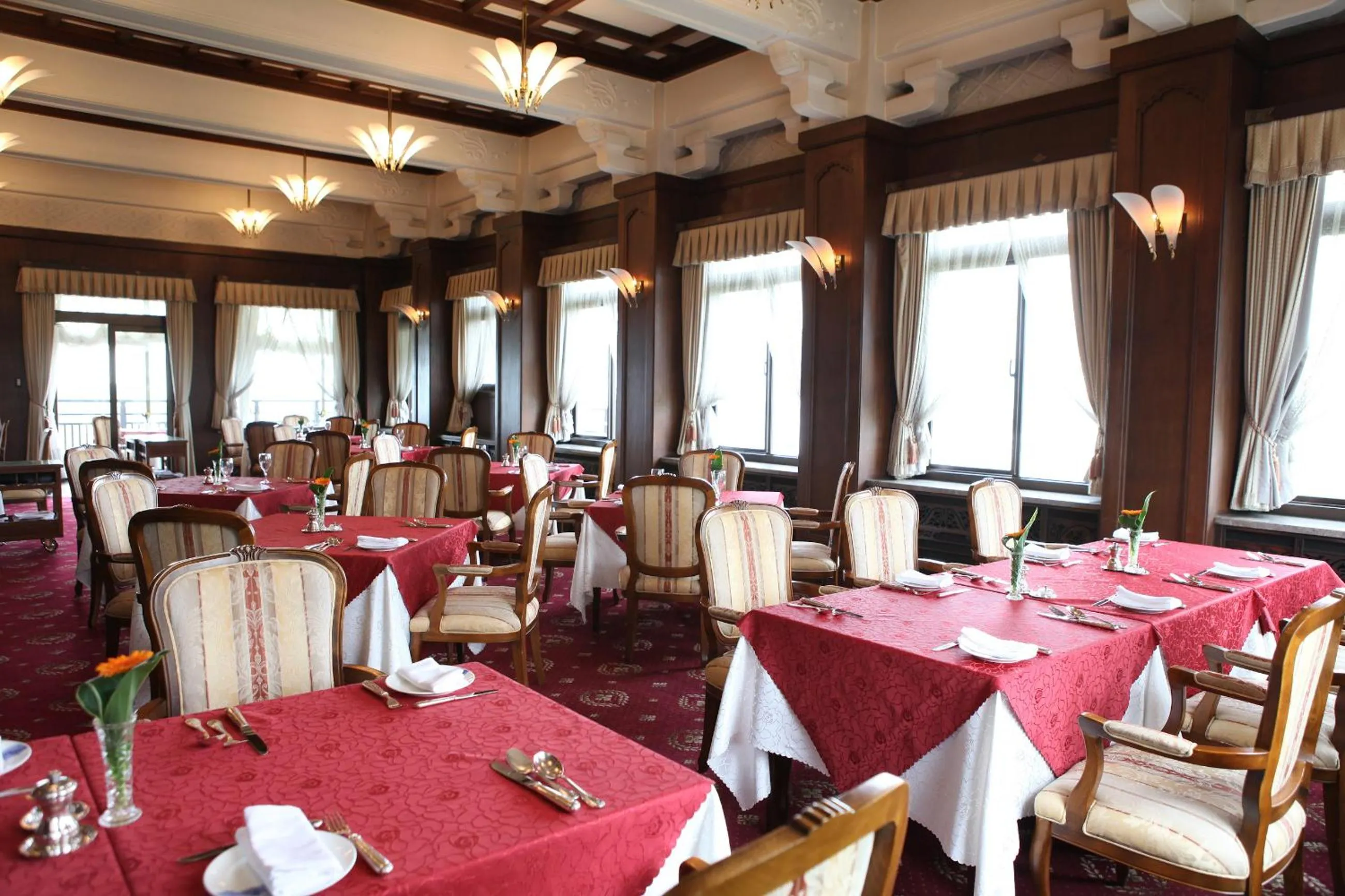 Restaurant/places to eat in Gamagori Classic Hotel